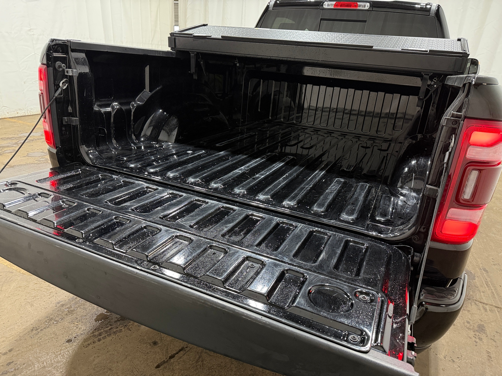 Thumbnail: 2024 RAM 1500 - 6