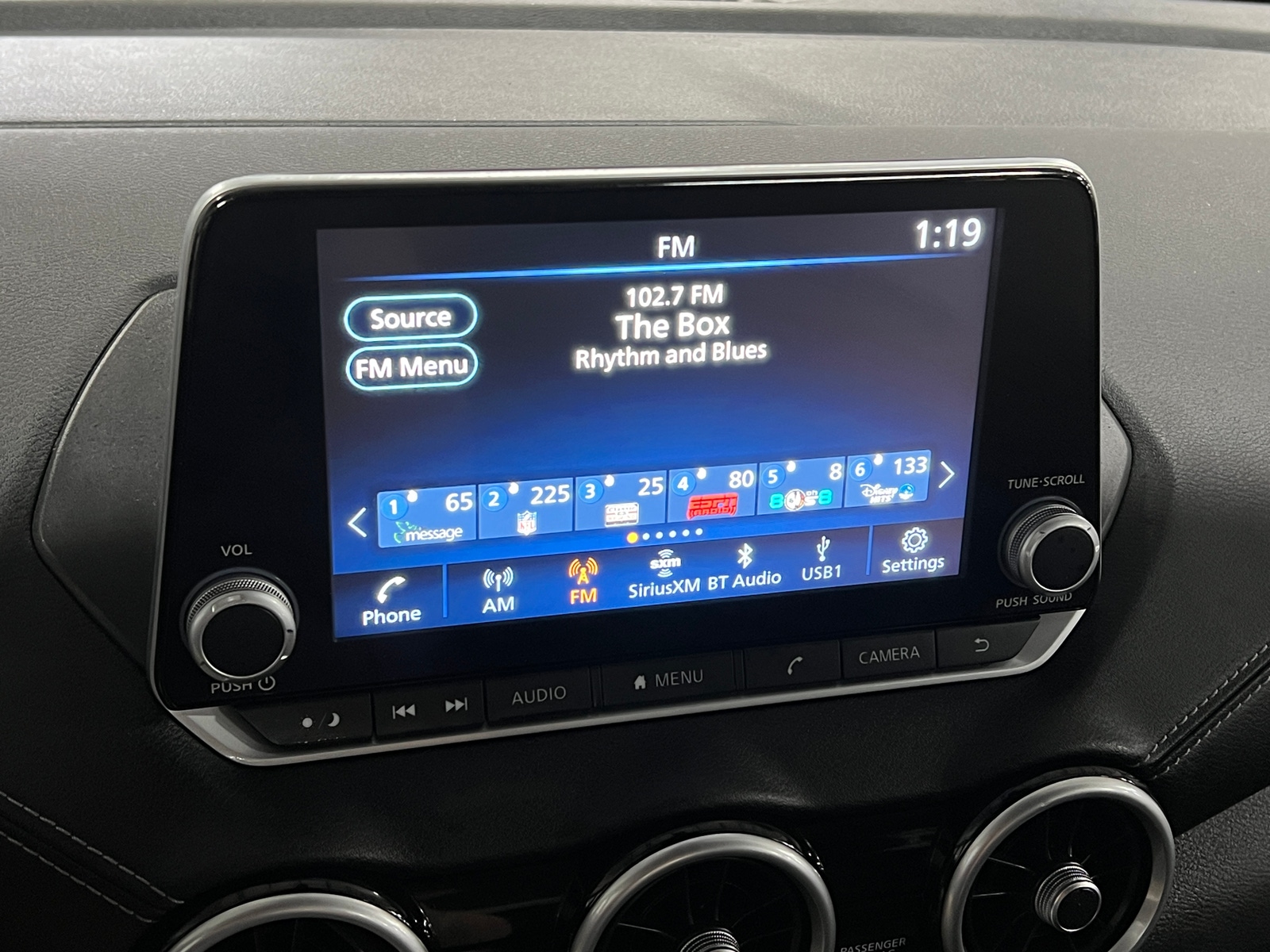 Thumbnail: 2025 Nissan Sentra - 4