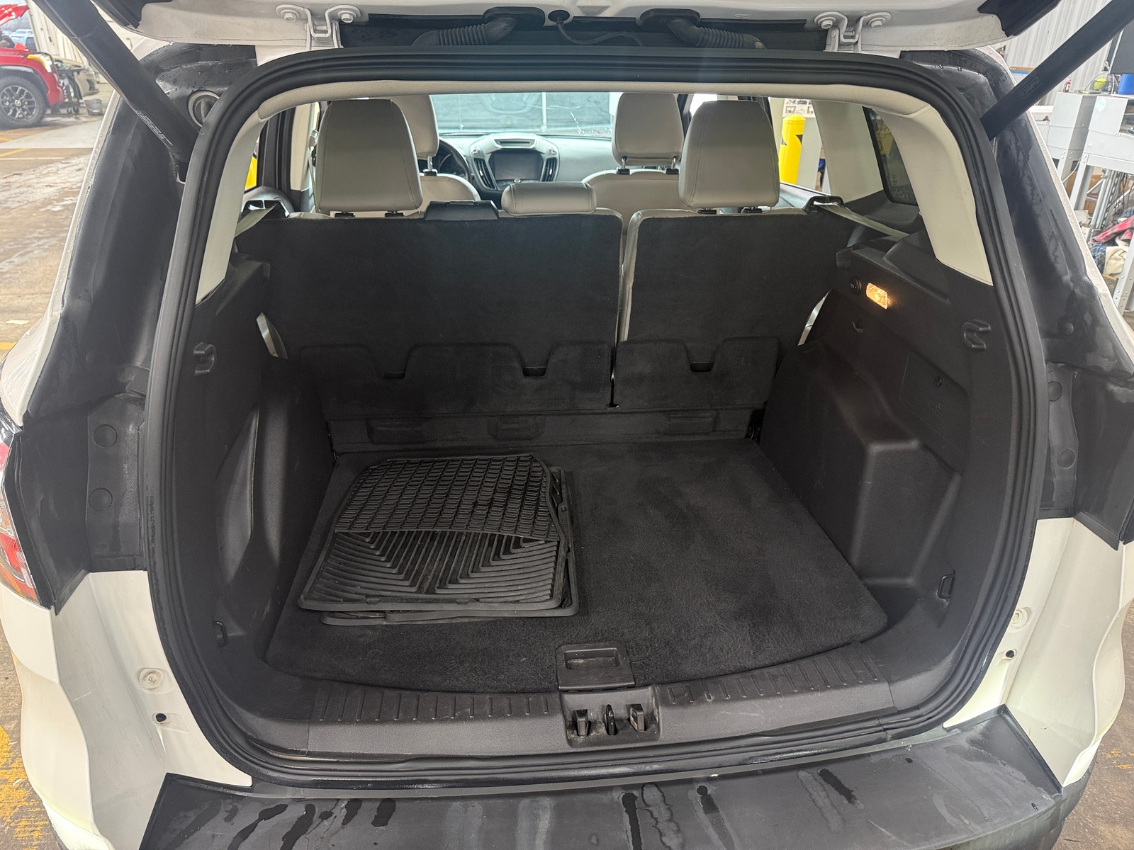 Thumbnail: 2018 Ford Escape - 6