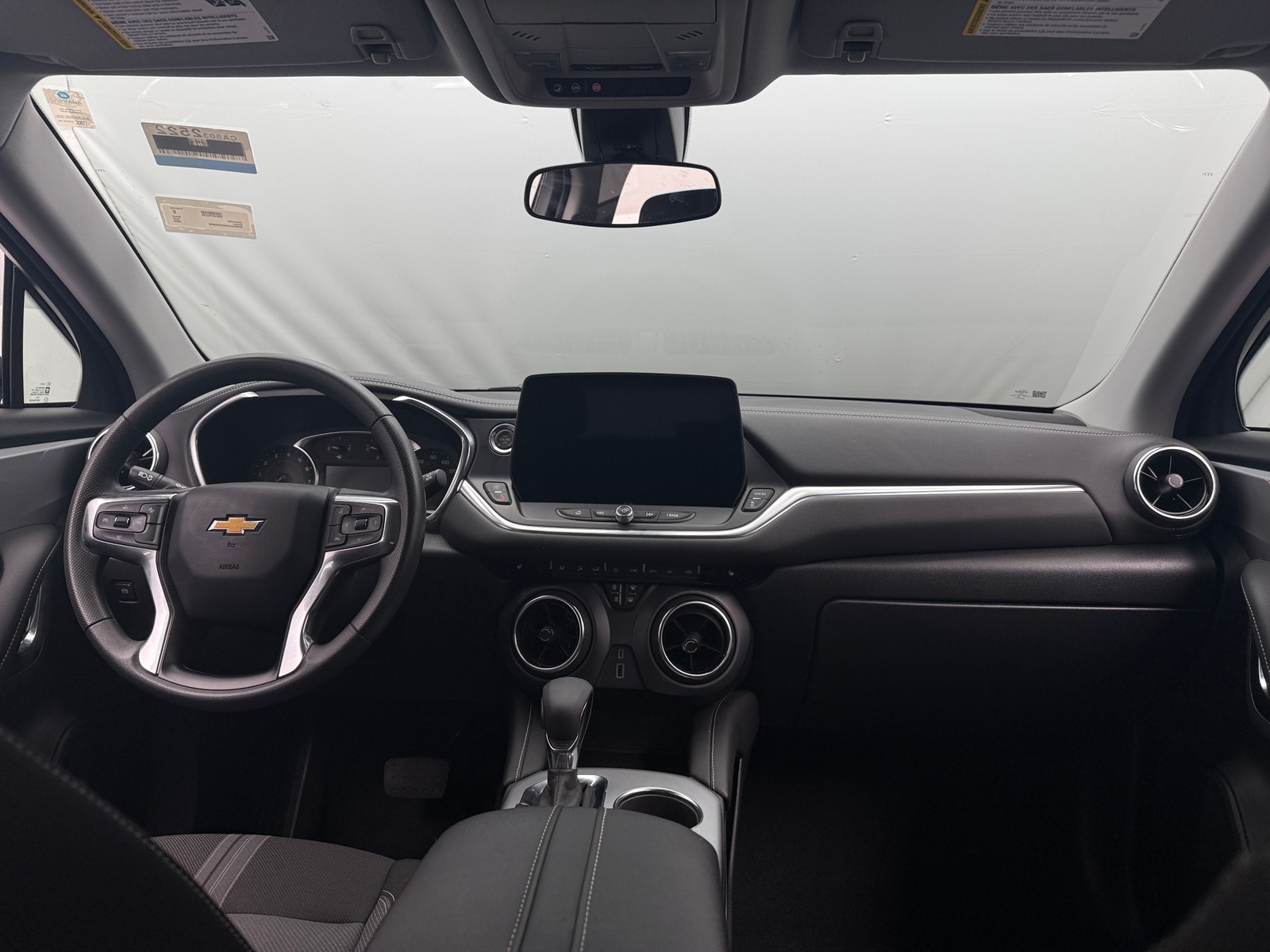 Thumbnail: 2025 Chevrolet Blazer - 3