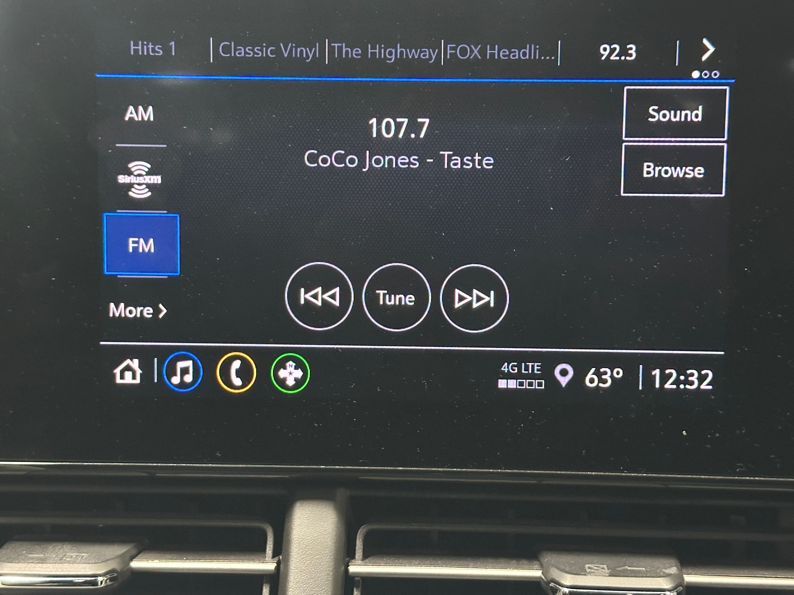 Thumbnail: 2024 Chevrolet Trax - 4