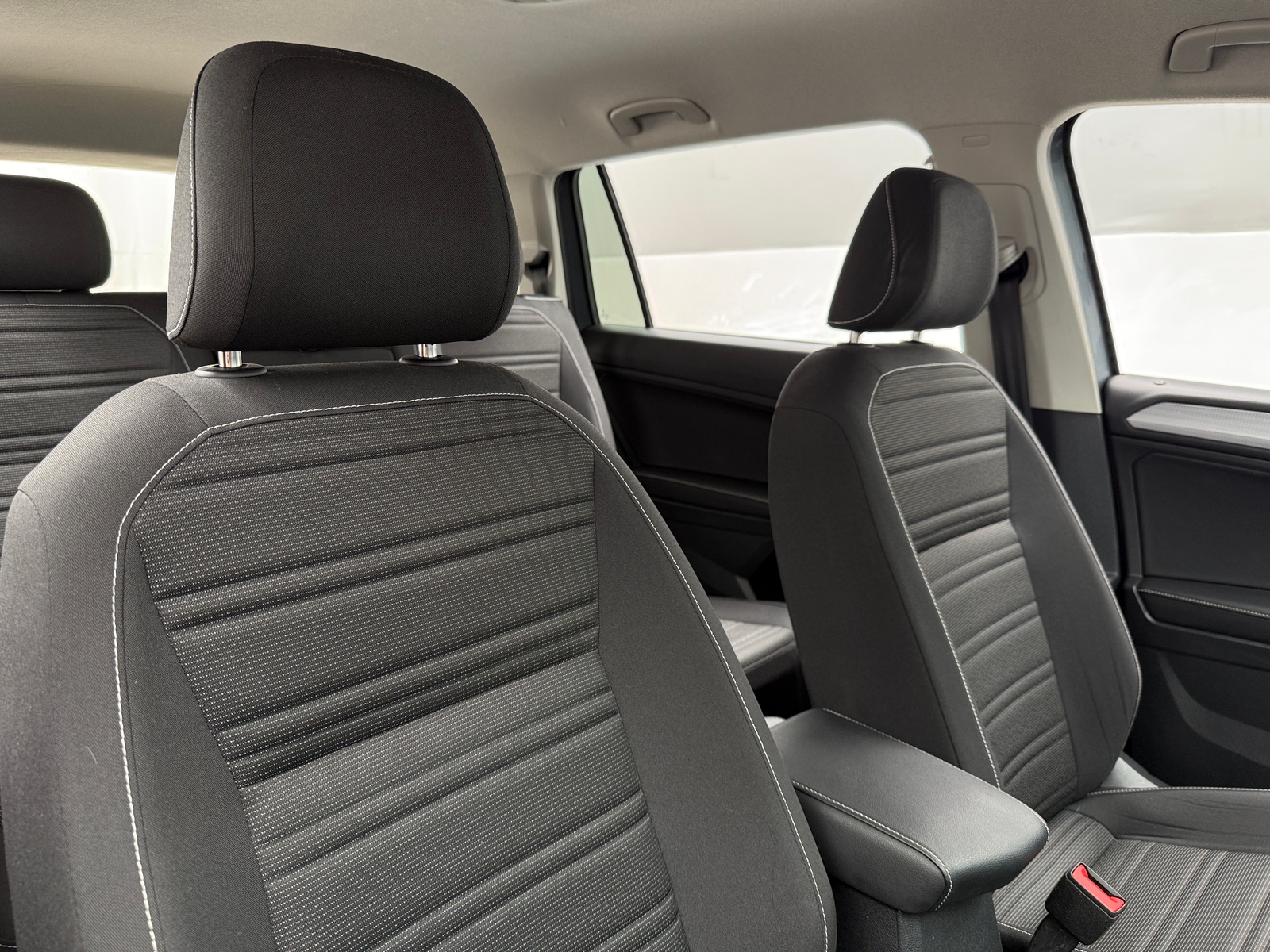 Thumbnail: 2024 Volkswagen Tiguan - 2