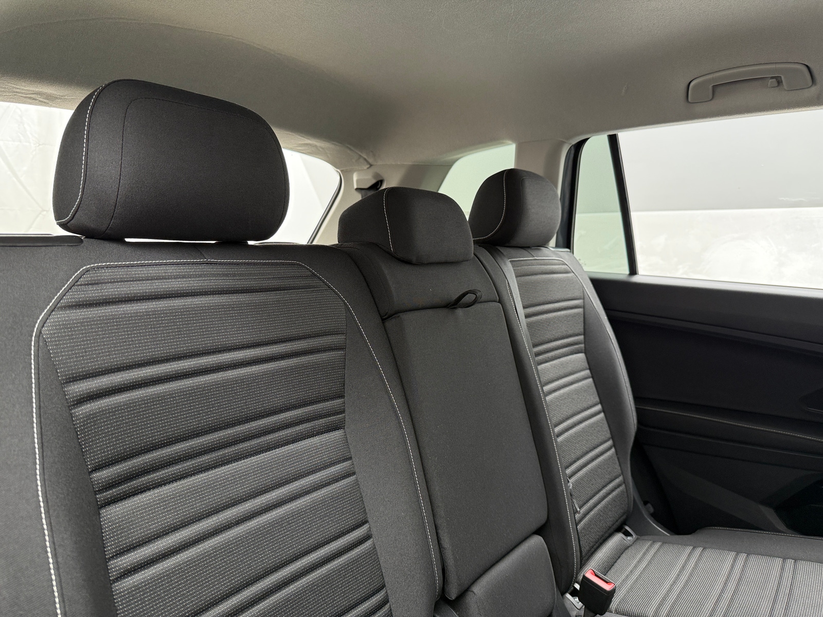 Thumbnail: 2024 Volkswagen Tiguan - 6