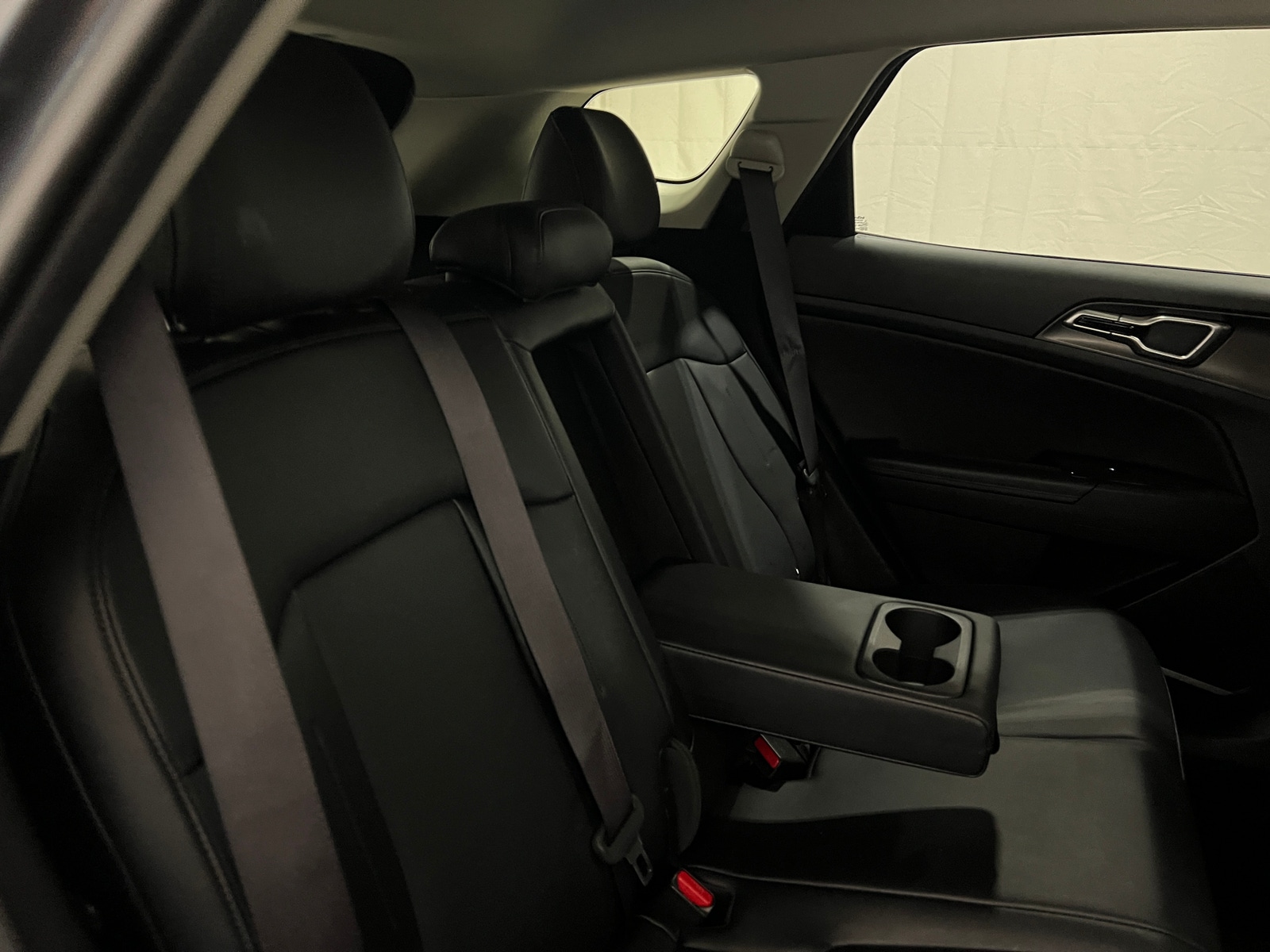 Thumbnail: 2023 Kia Sportage - 5