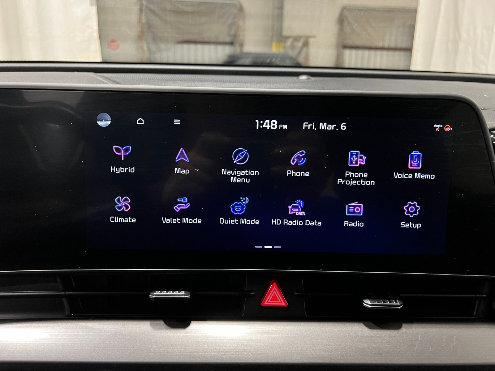 Thumbnail: 2023 Kia Sportage - 3