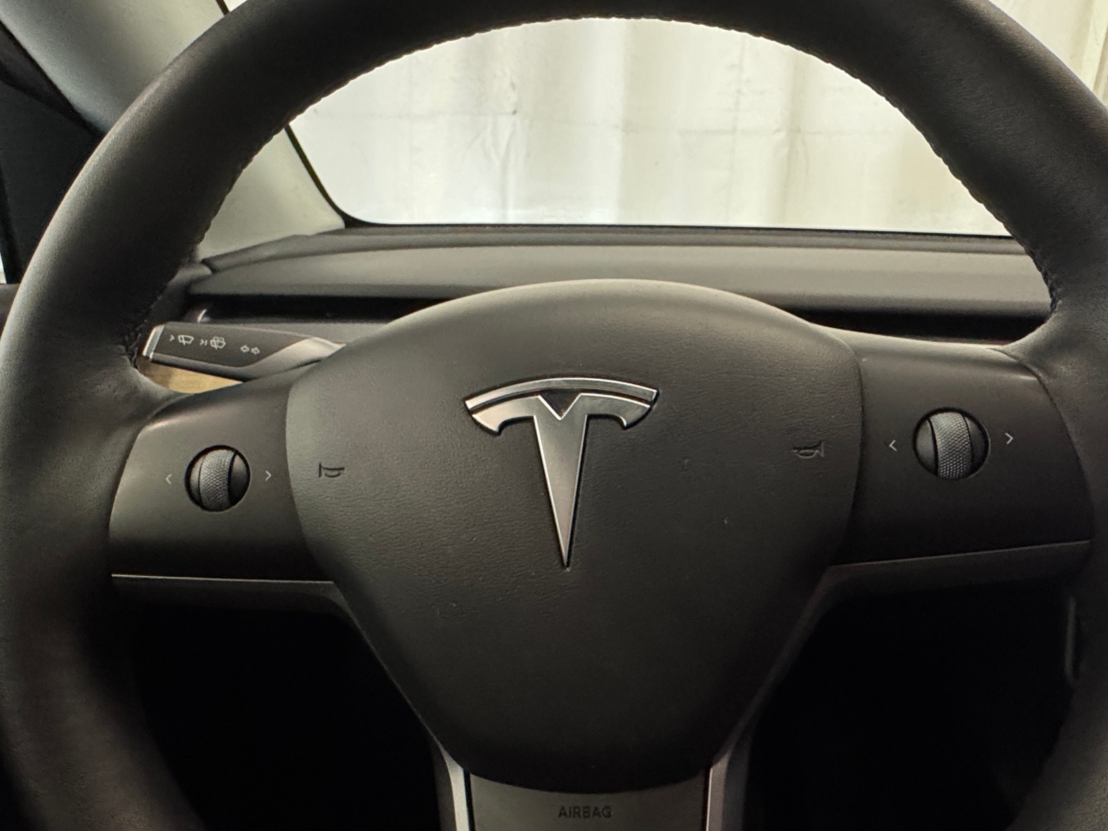 Thumbnail: 2022 Tesla Model Y - 4