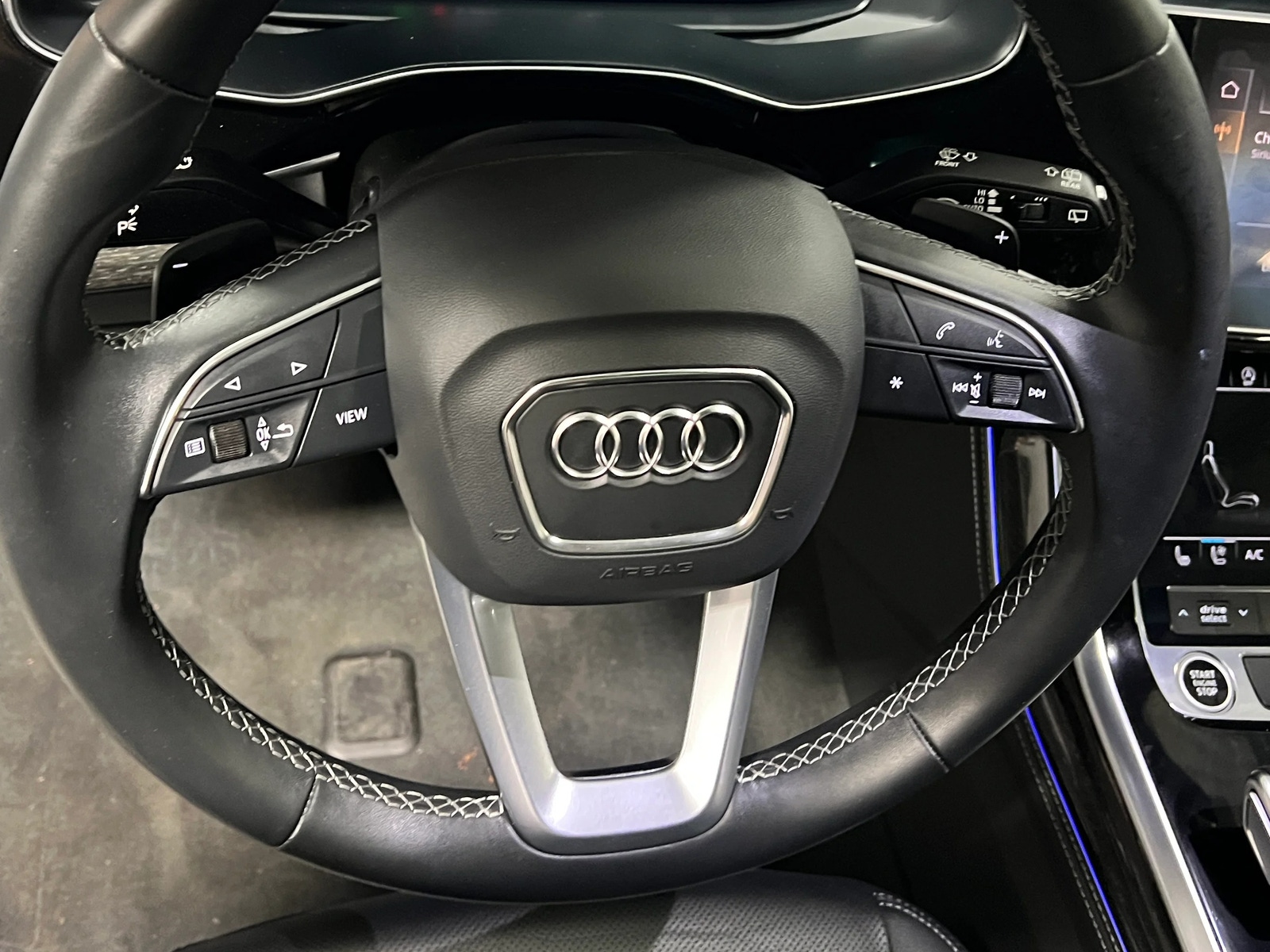 Thumbnail: 2025 Audi Q7 - 4