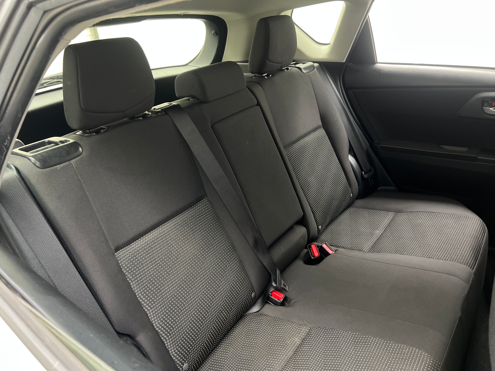 Thumbnail: 2017 Toyota Corolla iM - 6