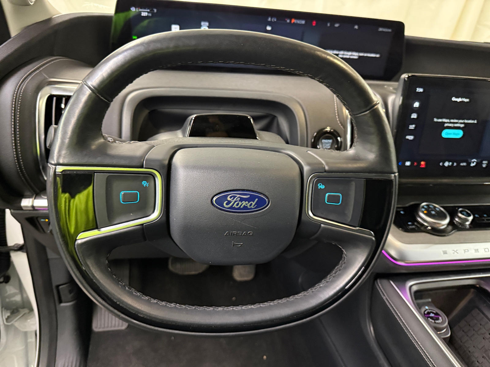 Thumbnail: 2025 Ford Expedition - 4