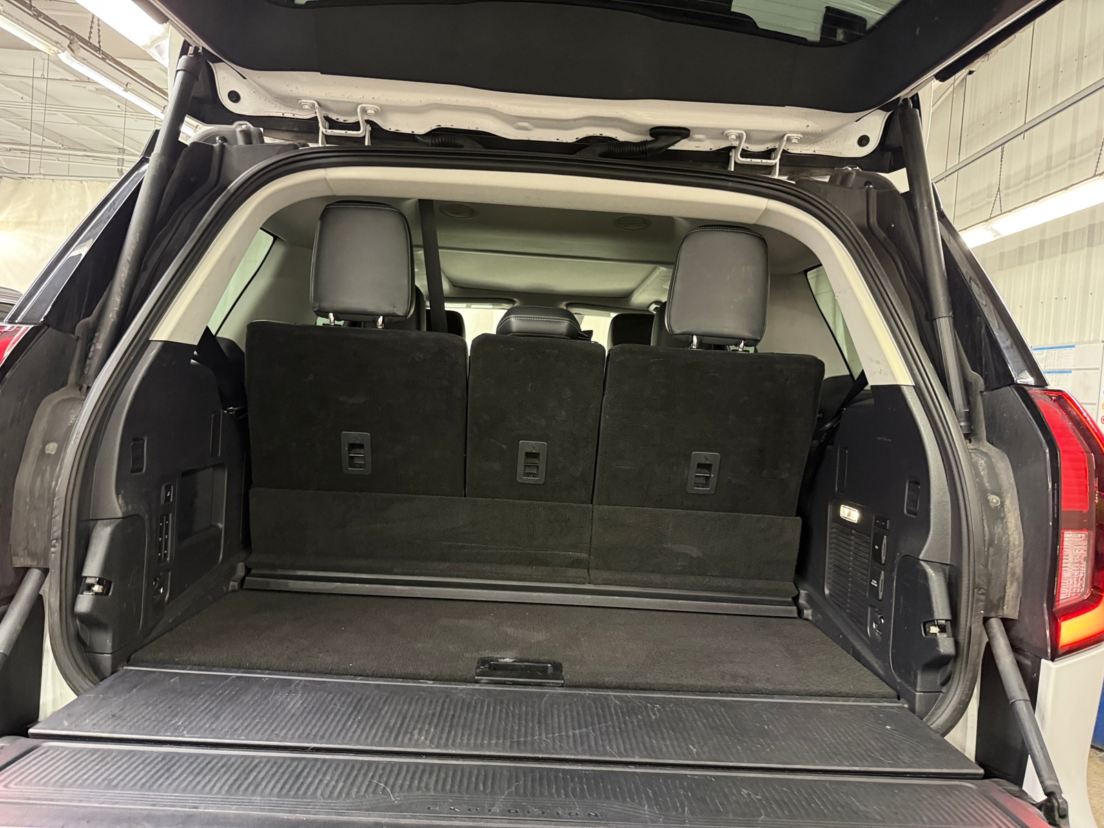 Thumbnail: 2025 Ford Expedition - 6