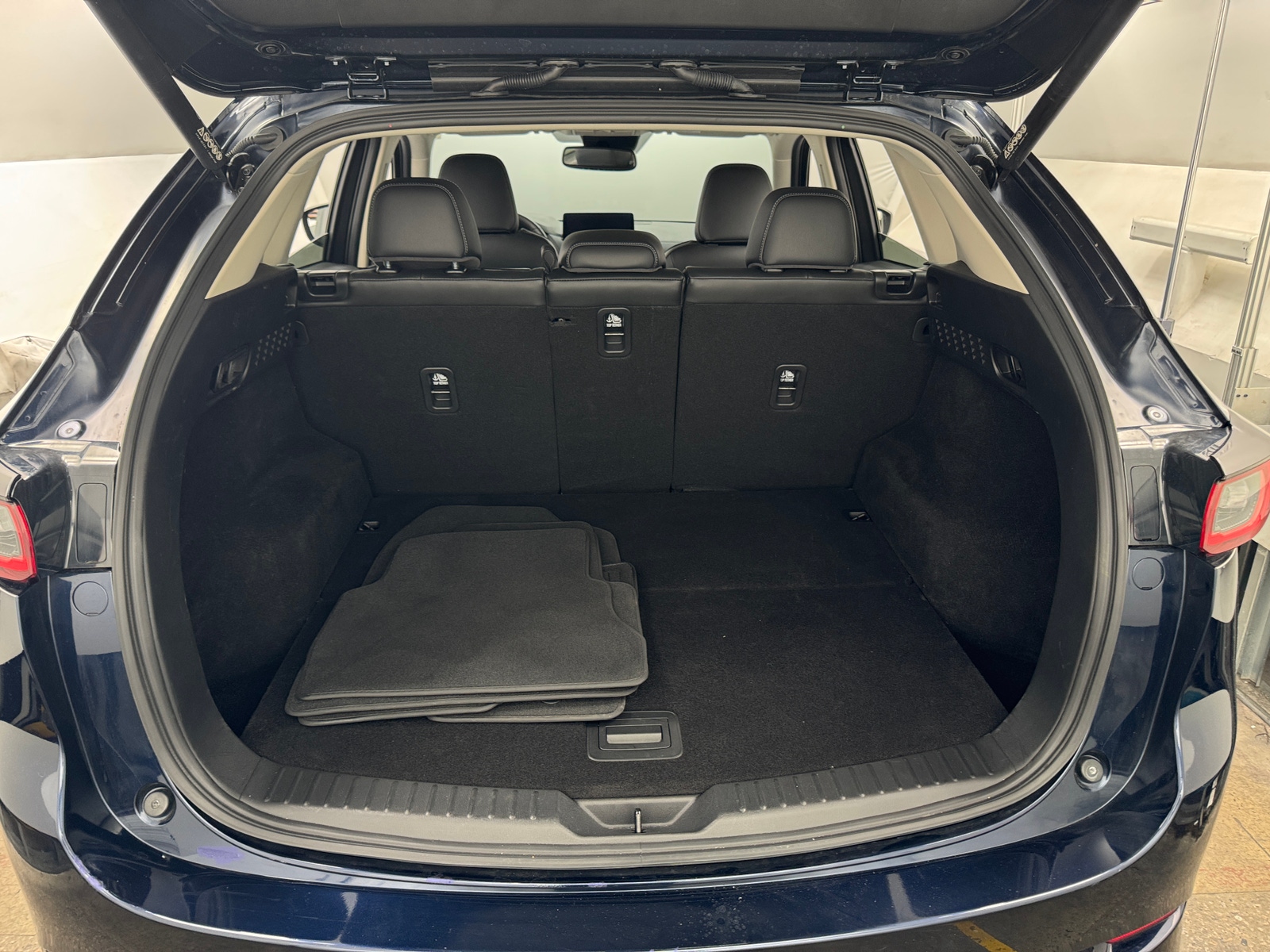 Thumbnail: 2025 Mazda CX-5 - 6