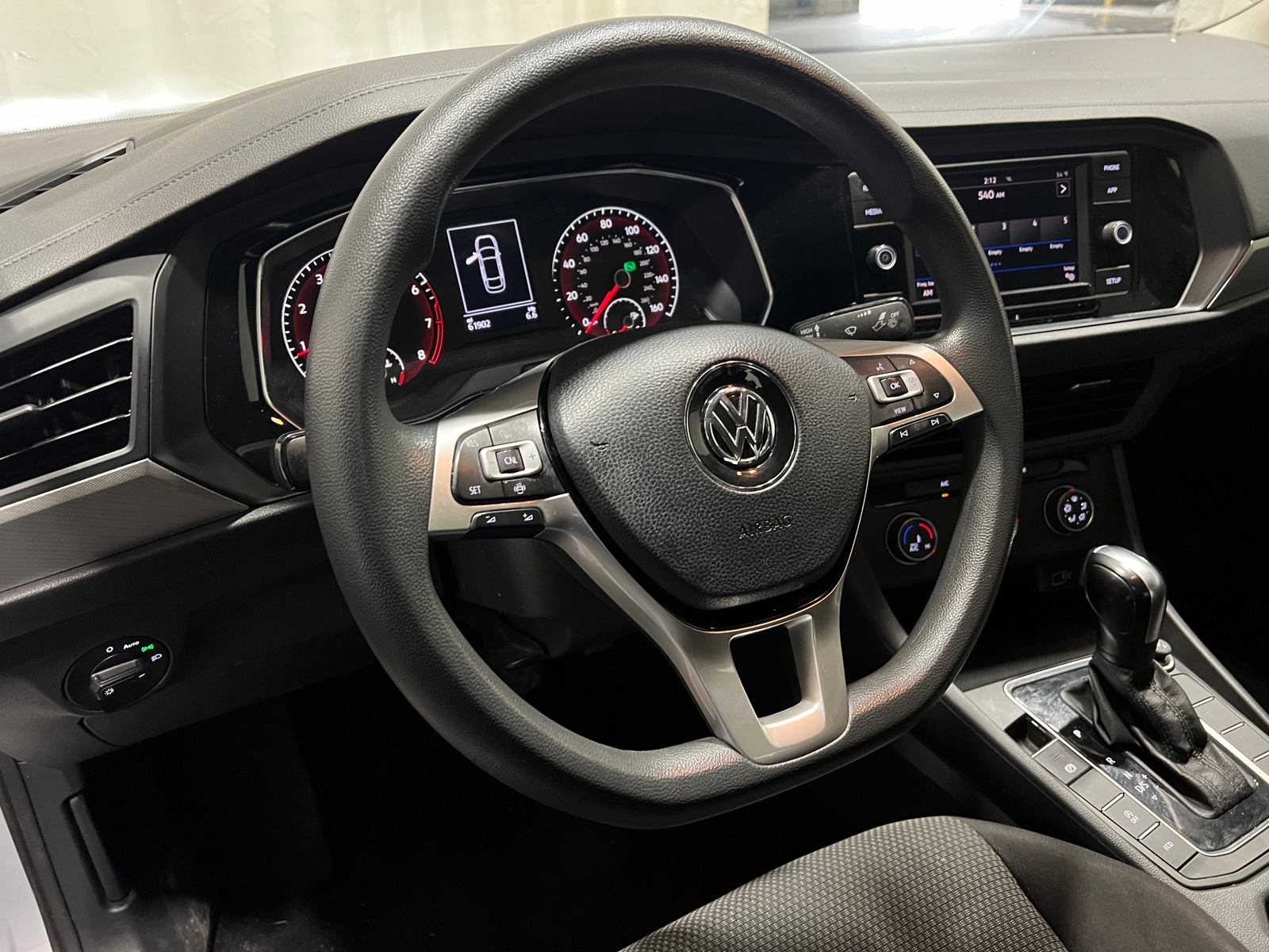 Thumbnail: 2019 Volkswagen Jetta - 5