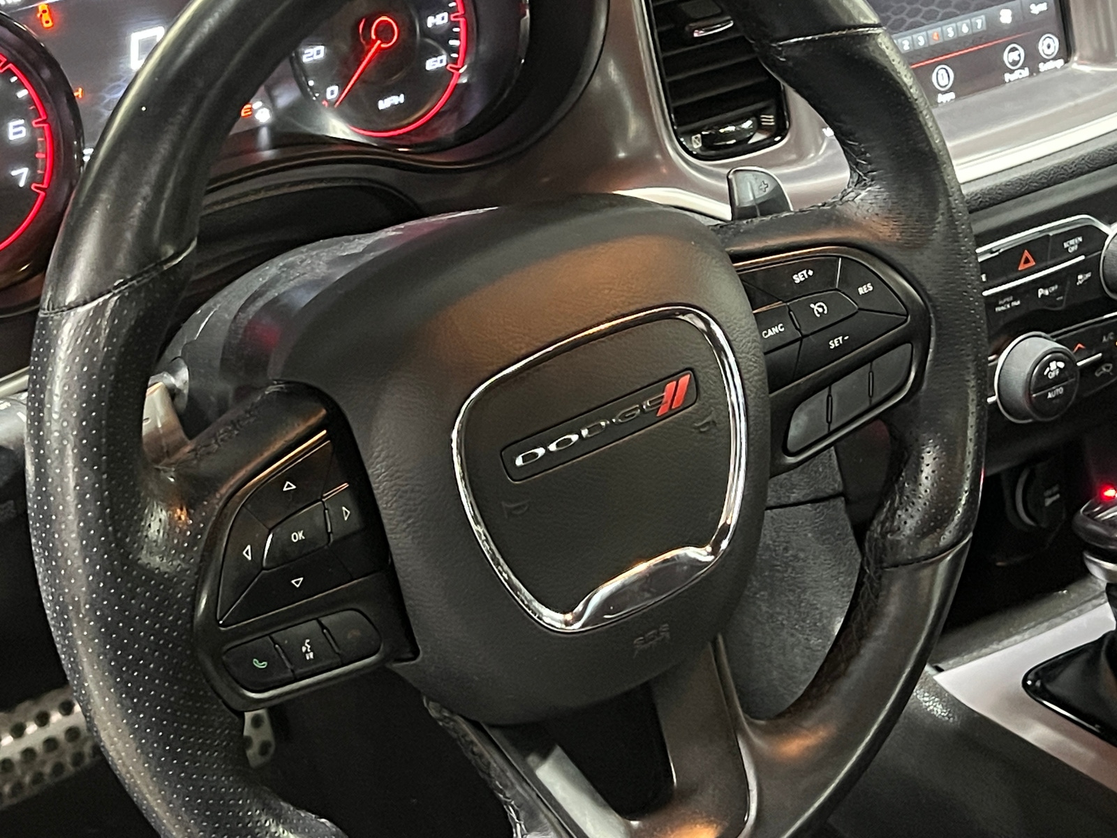 Thumbnail: 2022 Dodge Charger - 5