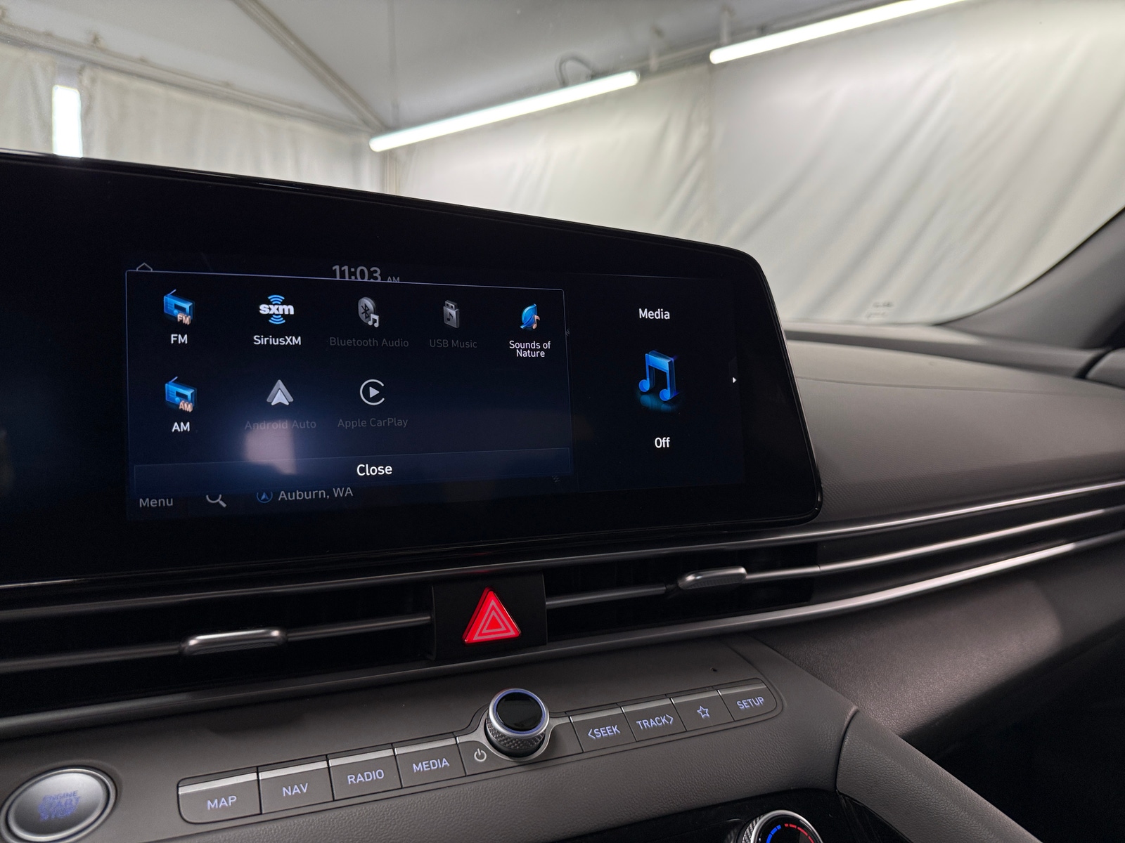 Thumbnail: 2023 Hyundai Elantra - 4