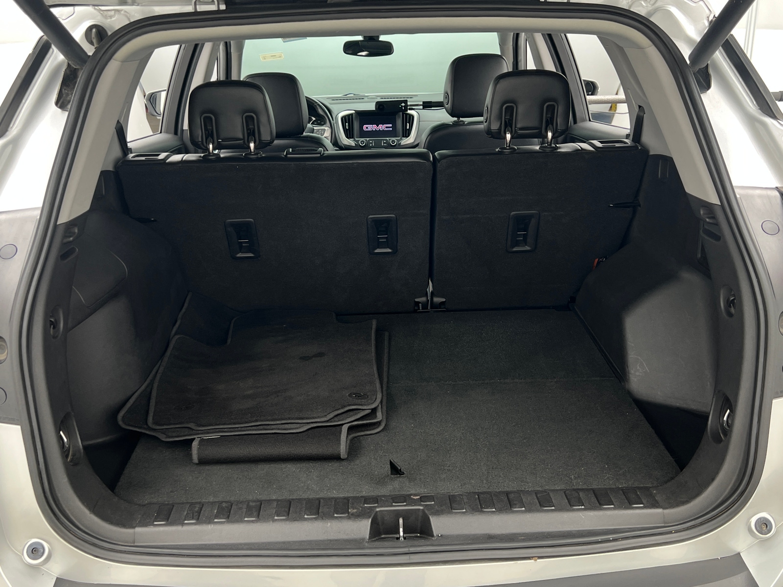 Thumbnail: 2019 GMC Terrain - 6