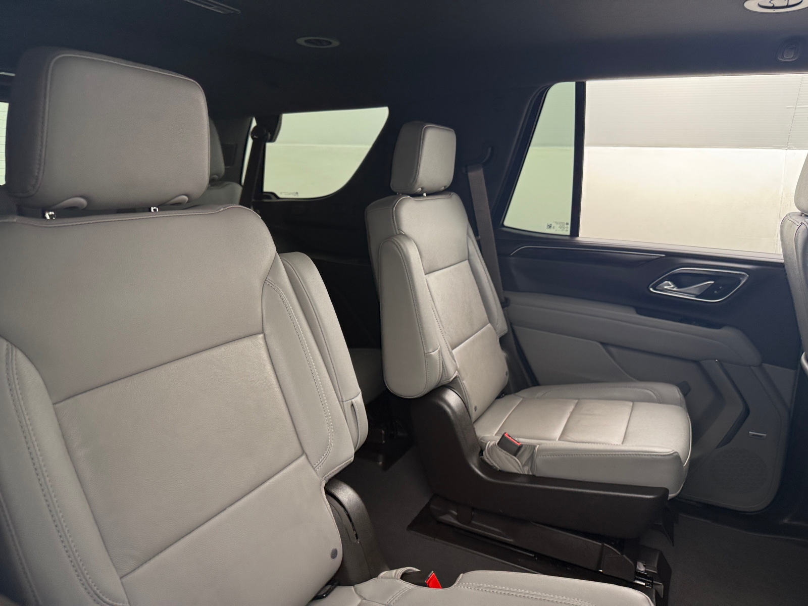 Thumbnail: 2024 Chevrolet Tahoe - 5