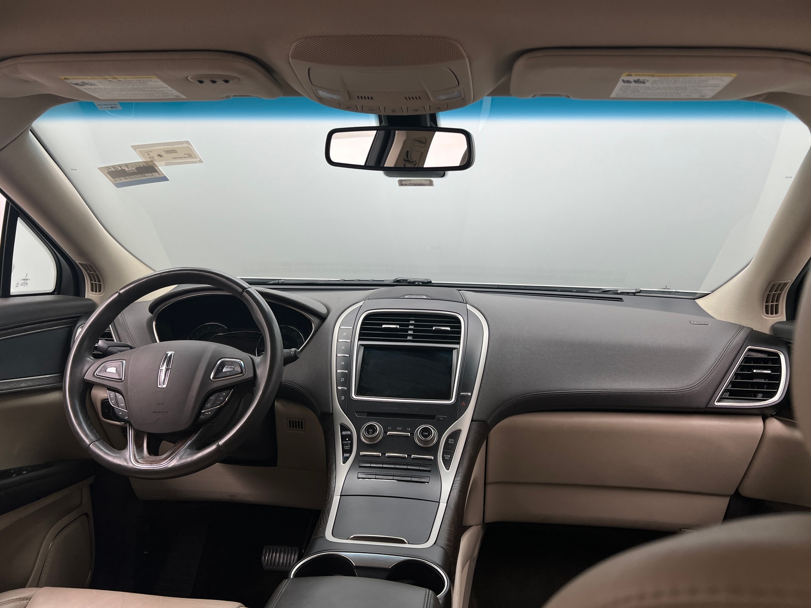 Thumbnail: 2016 Lincoln MKX - 2