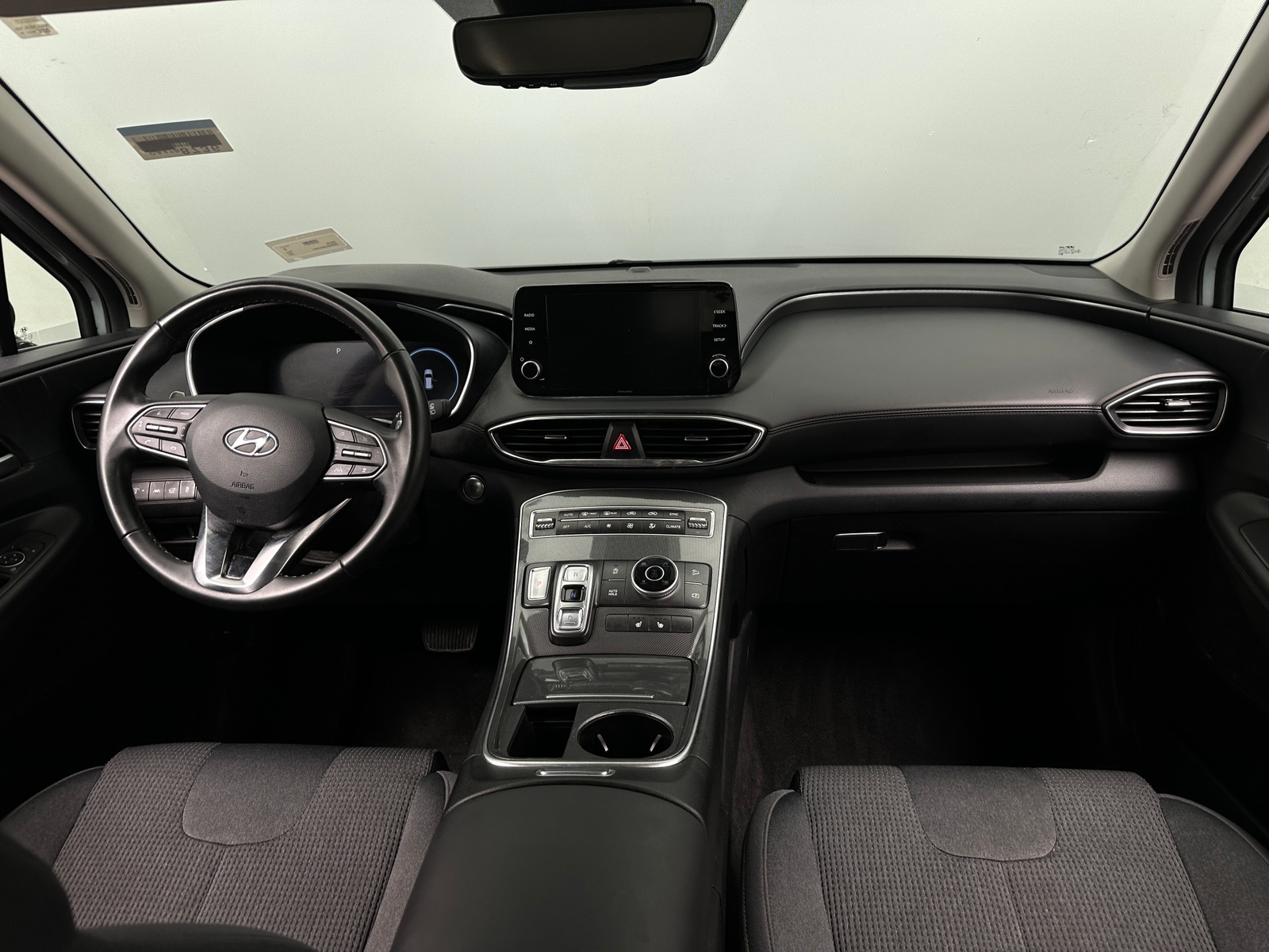 Thumbnail: 2022 Hyundai Santa Fe - 3