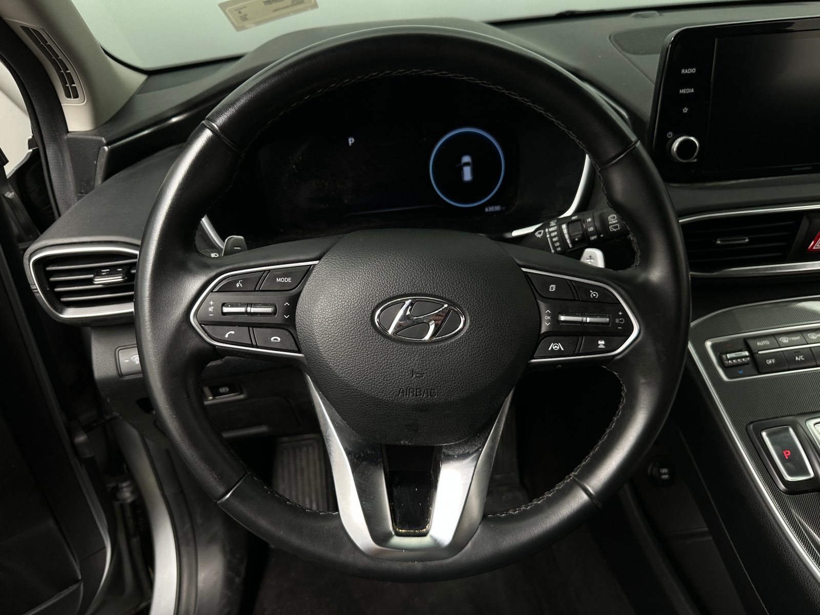 Thumbnail: 2022 Hyundai Santa Fe - 5