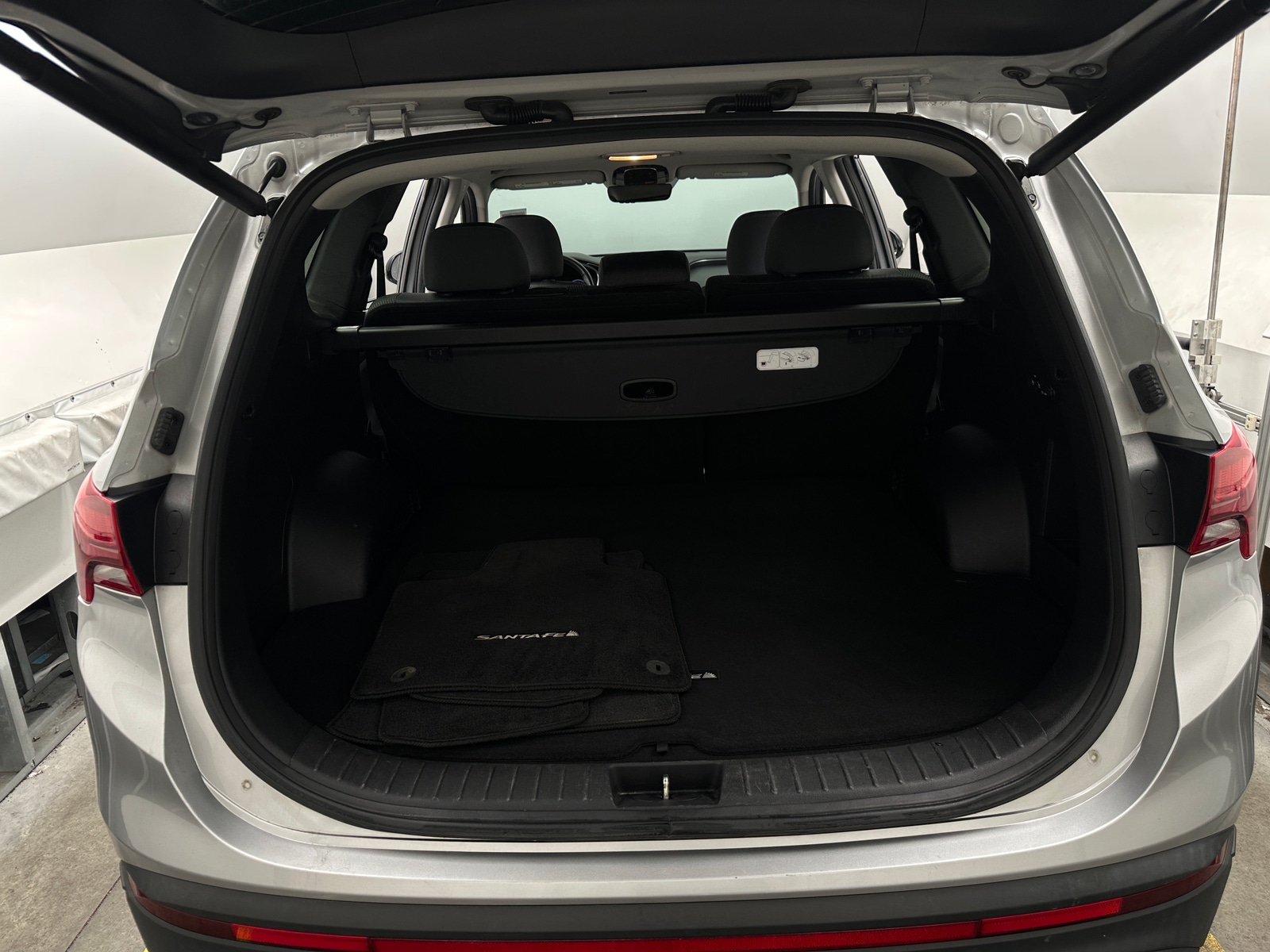 Thumbnail: 2022 Hyundai Santa Fe - 7