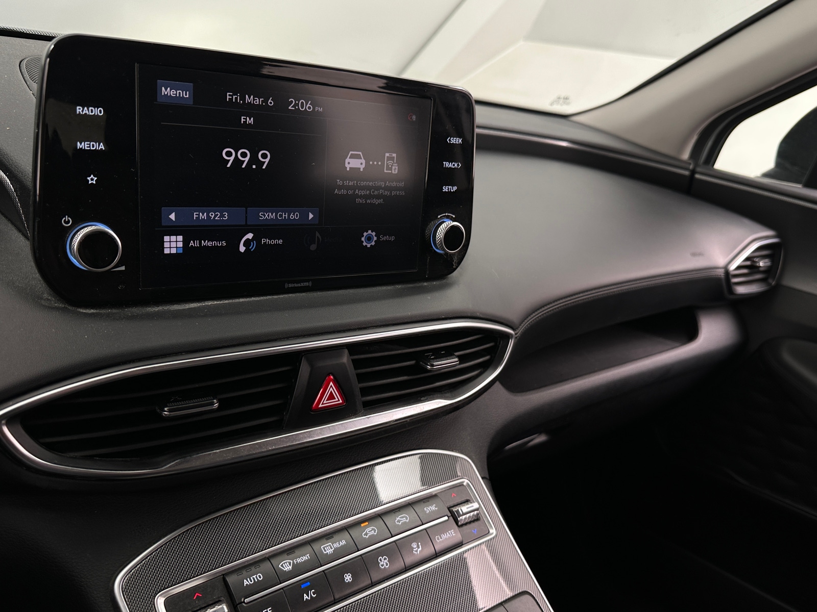 Thumbnail: 2022 Hyundai Santa Fe - 4