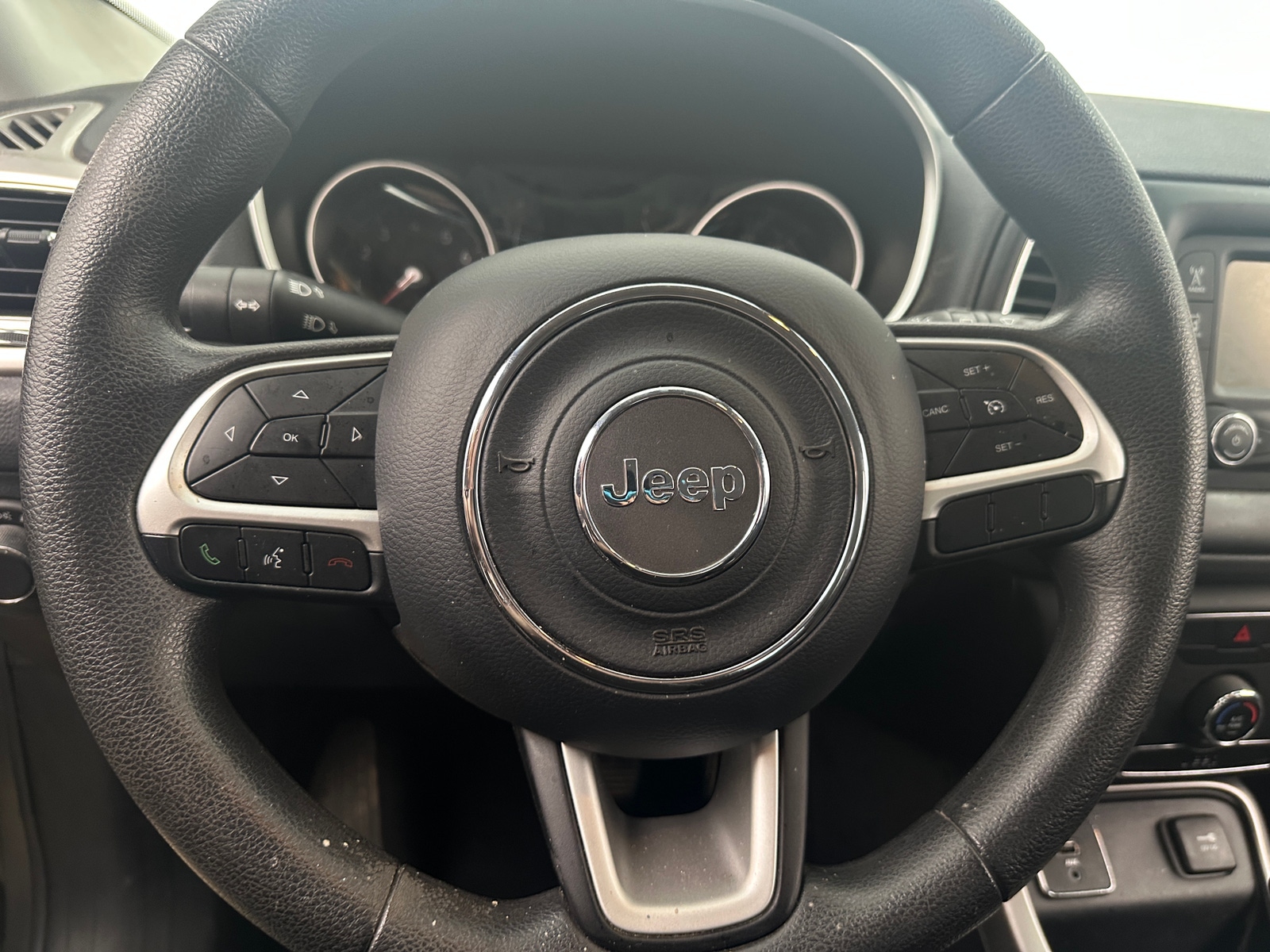 Thumbnail: 2018 Jeep Compass - 5