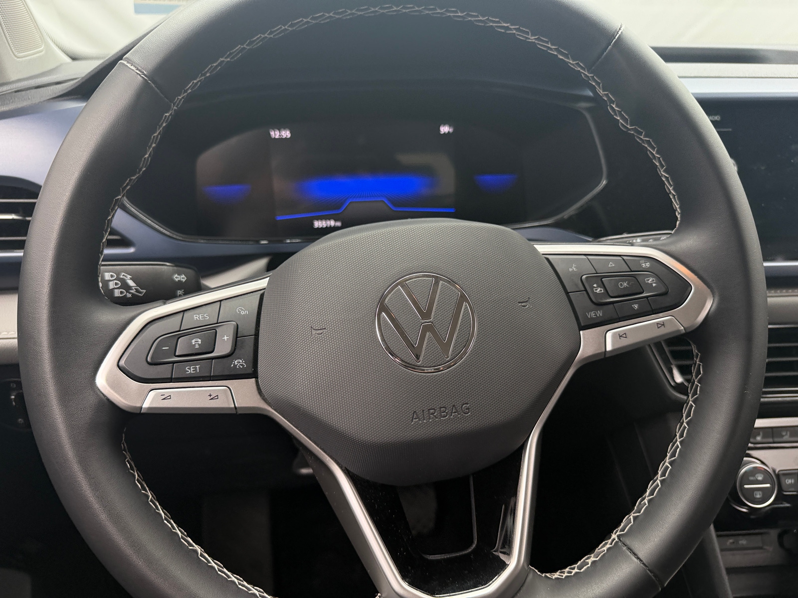 Thumbnail: 2024 Volkswagen Taos - 4