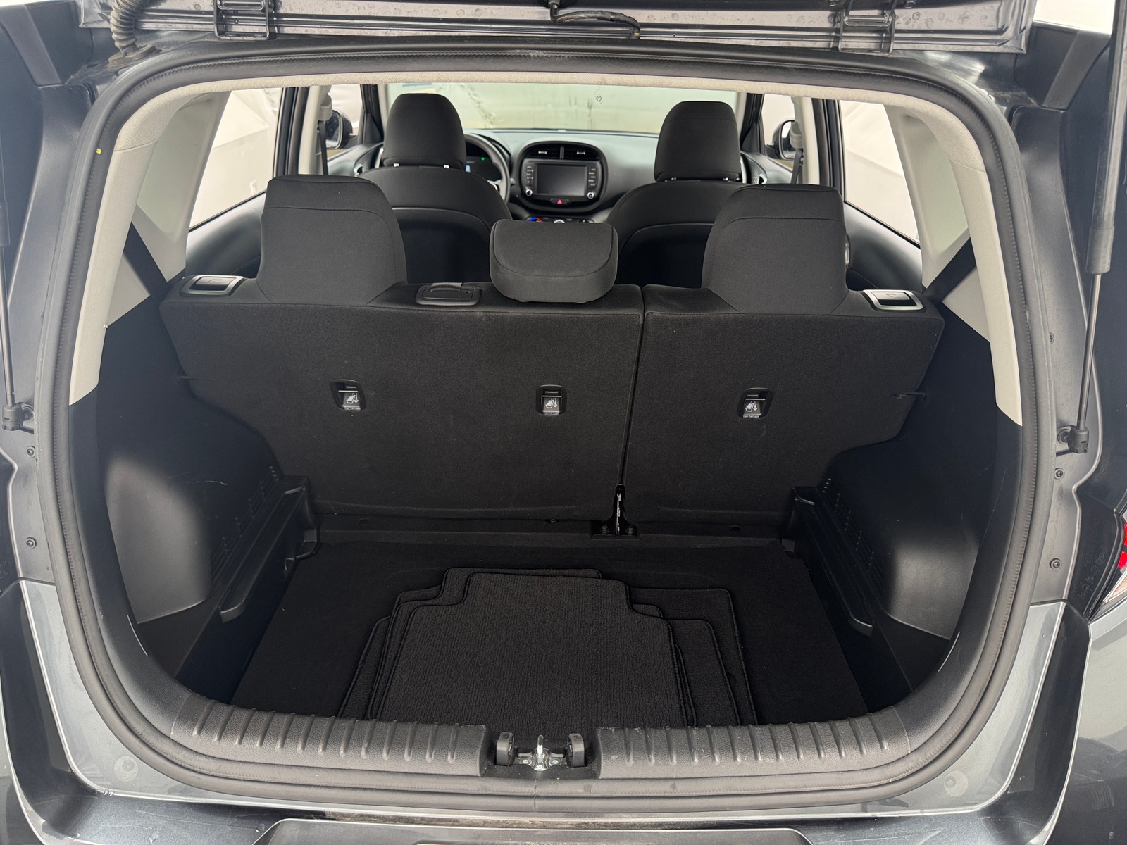 Thumbnail: 2025 Kia Soul - 7