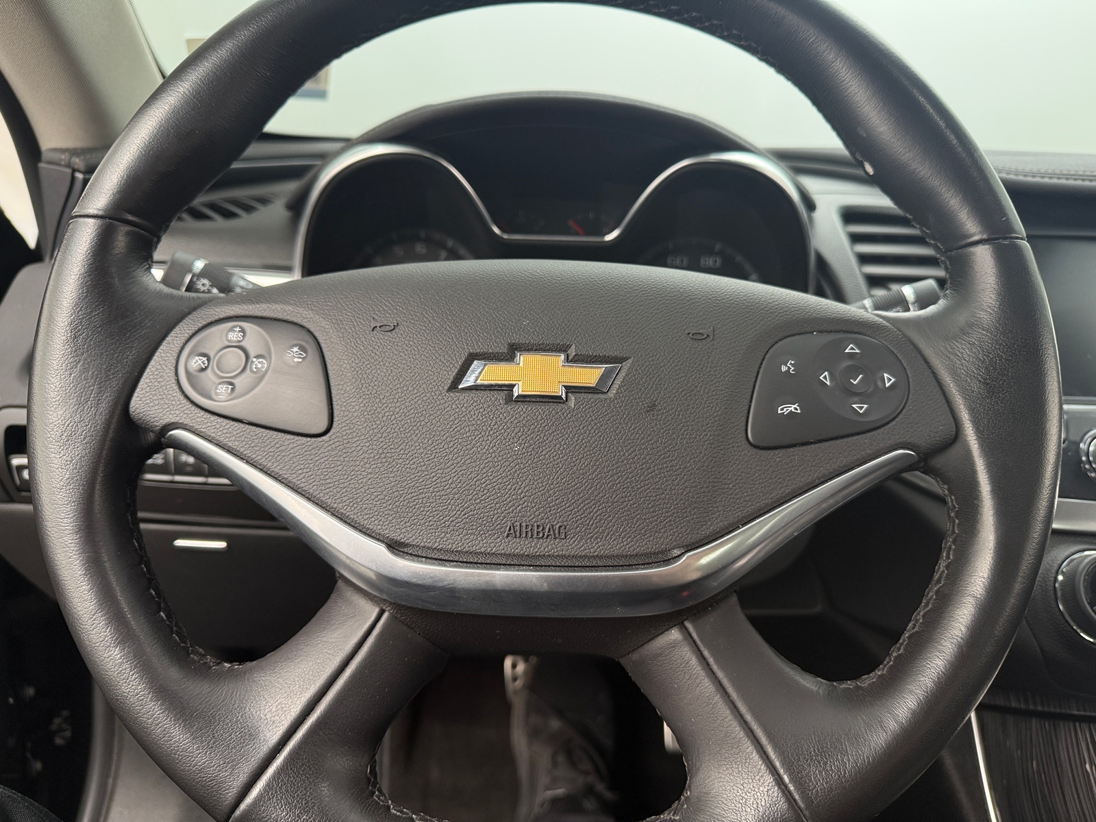 Thumbnail: 2017 Chevrolet Impala - 4