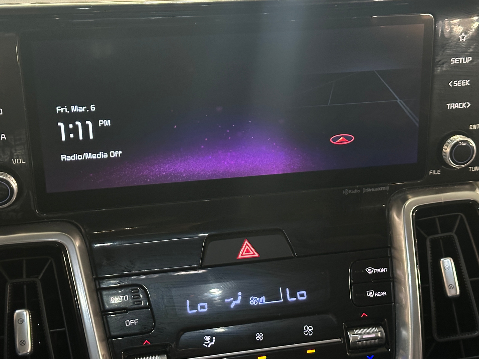 Thumbnail: 2022 Kia Sorento - 3