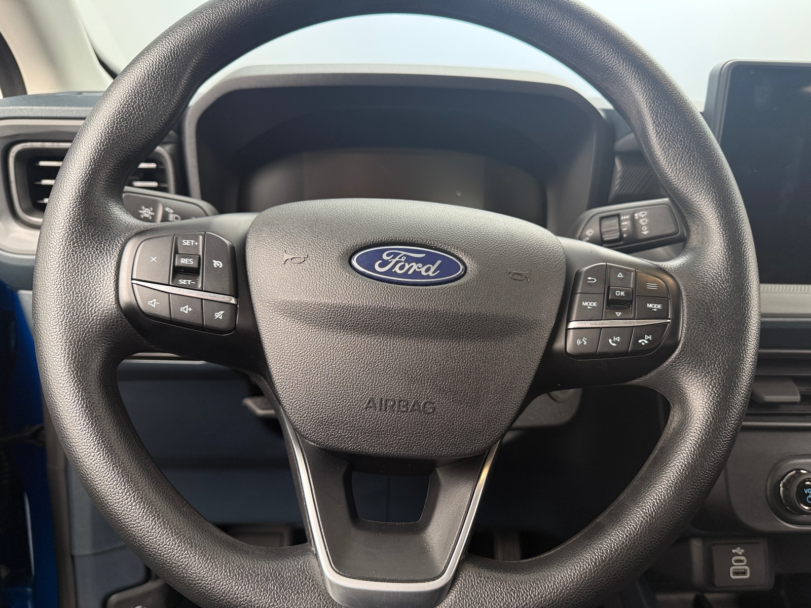 Thumbnail: 2025 Ford Maverick - 5