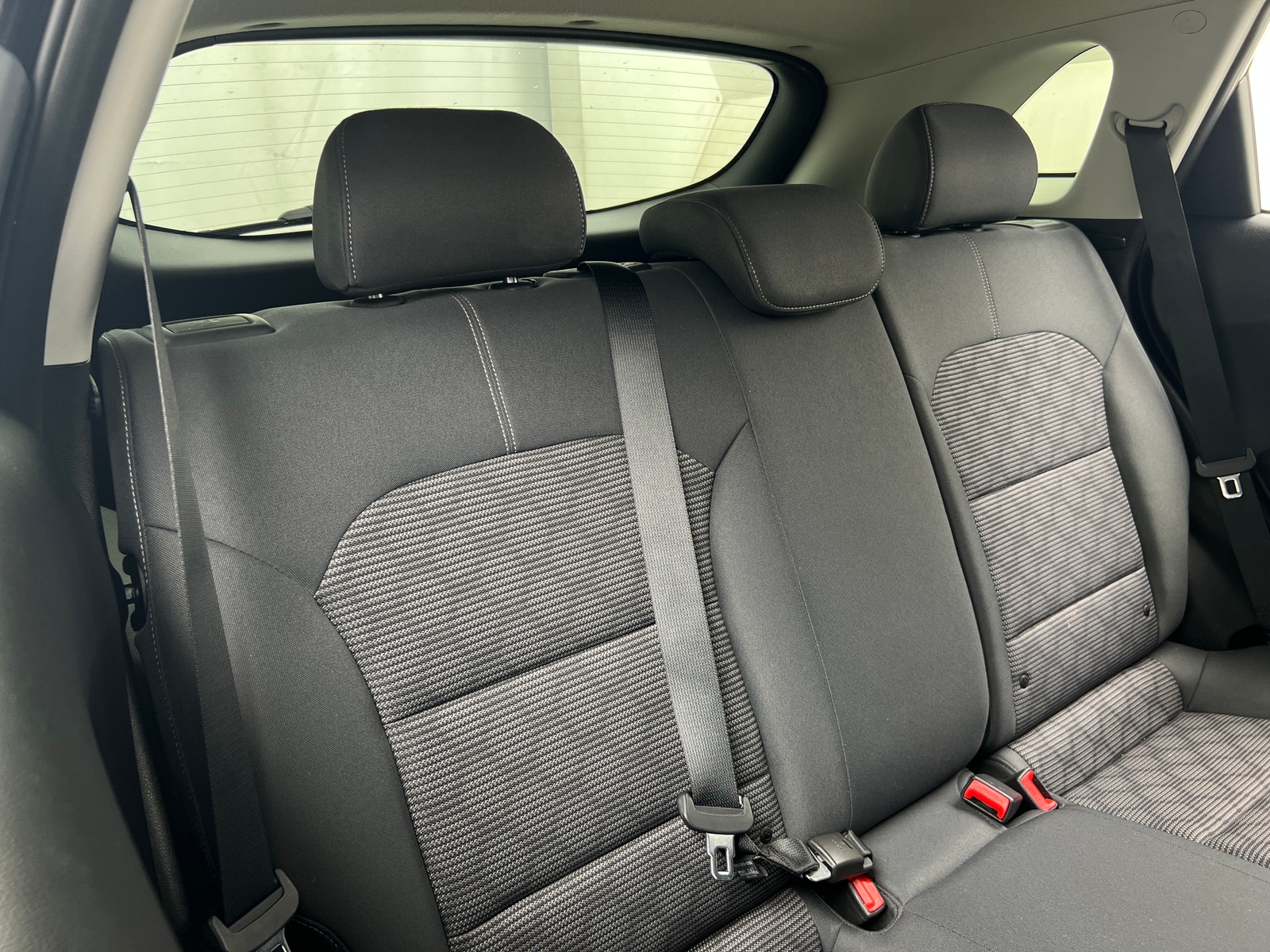 Thumbnail: 2021 Kia Niro - 6