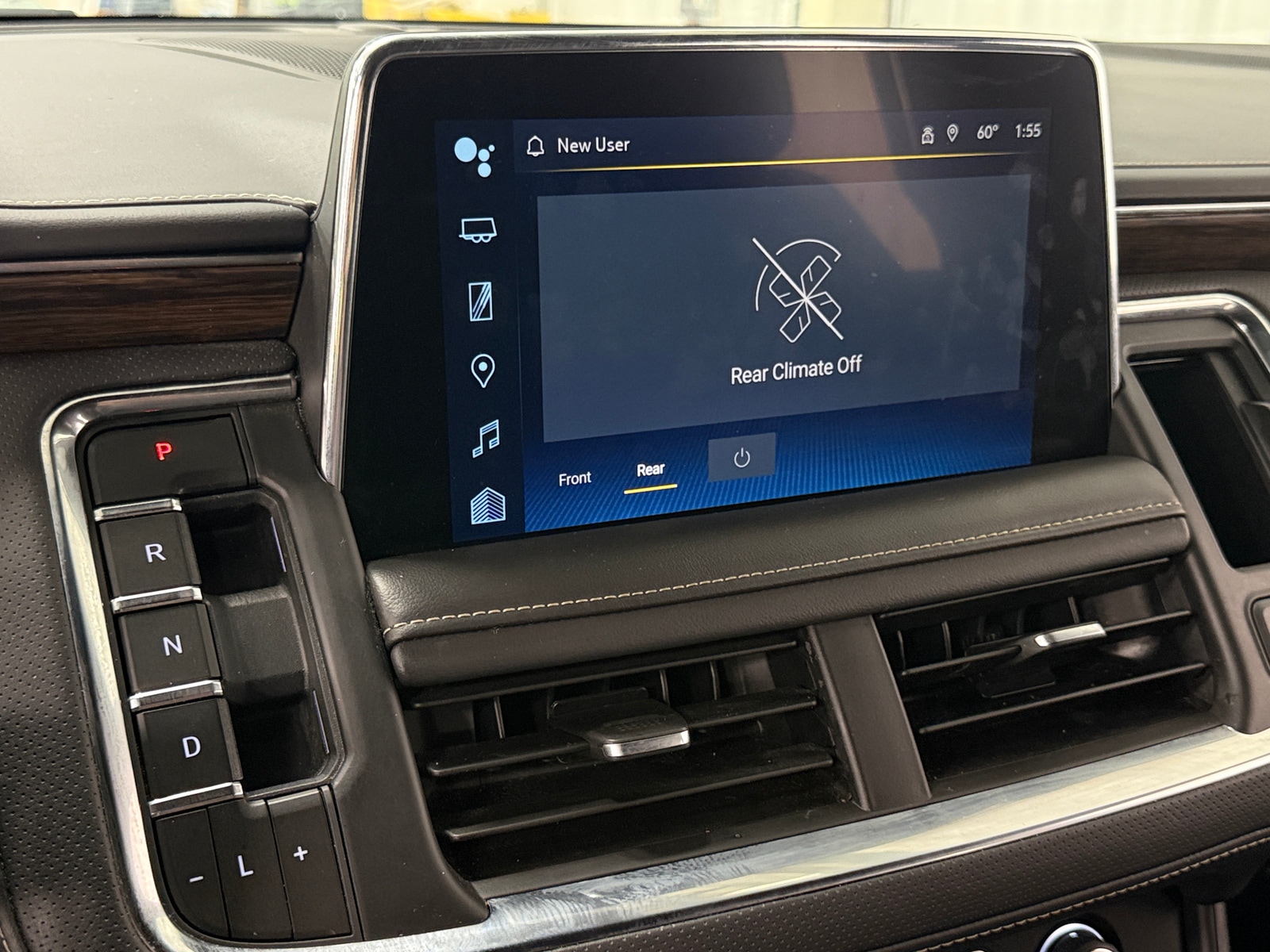 Thumbnail: 2023 Chevrolet Suburban - 3