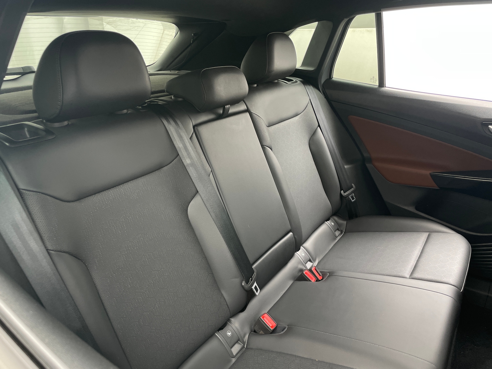 Thumbnail: 2022 Volkswagen ID.4 - 5