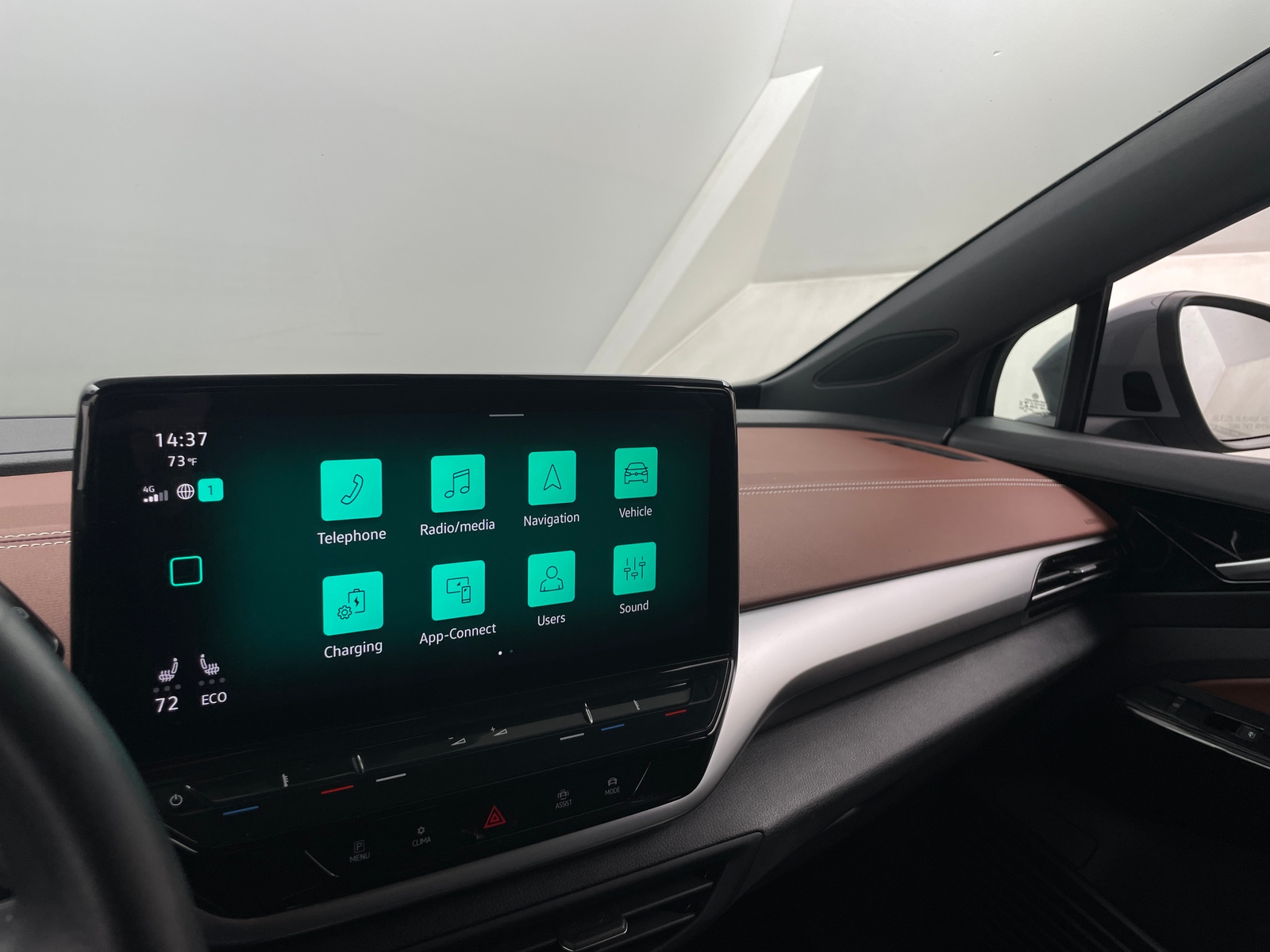 Thumbnail: 2022 Volkswagen ID.4 - 3