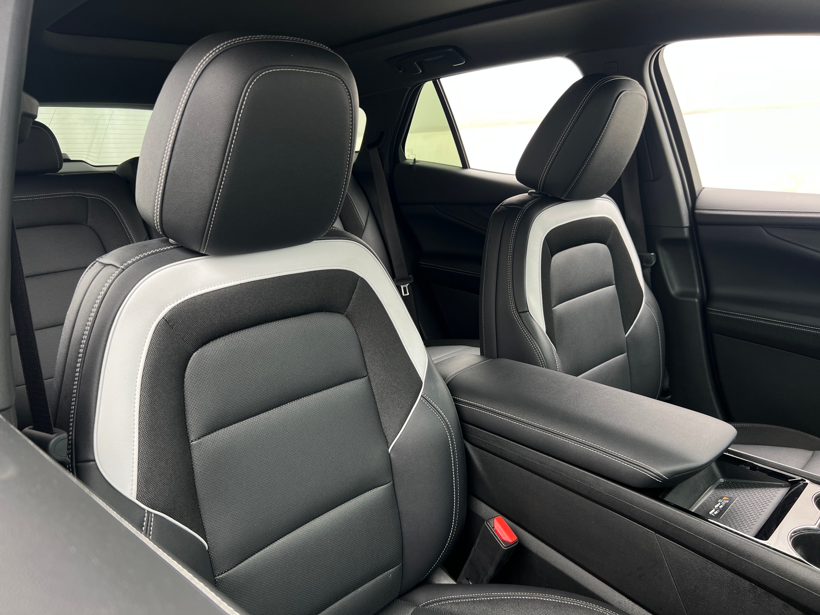 Thumbnail: 2025 Chevrolet Blazer EV - 2