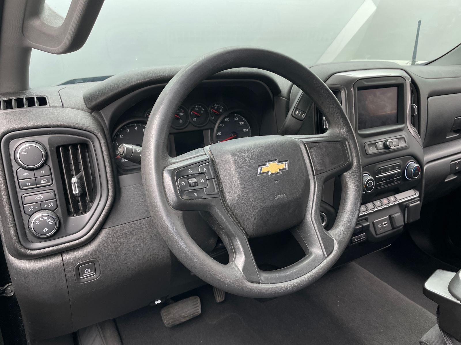 Thumbnail: 2023 Chevrolet Silverado 1500 - 5