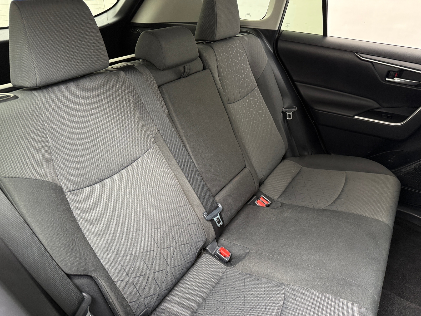 Thumbnail: 2019 Toyota RAV4 - 6