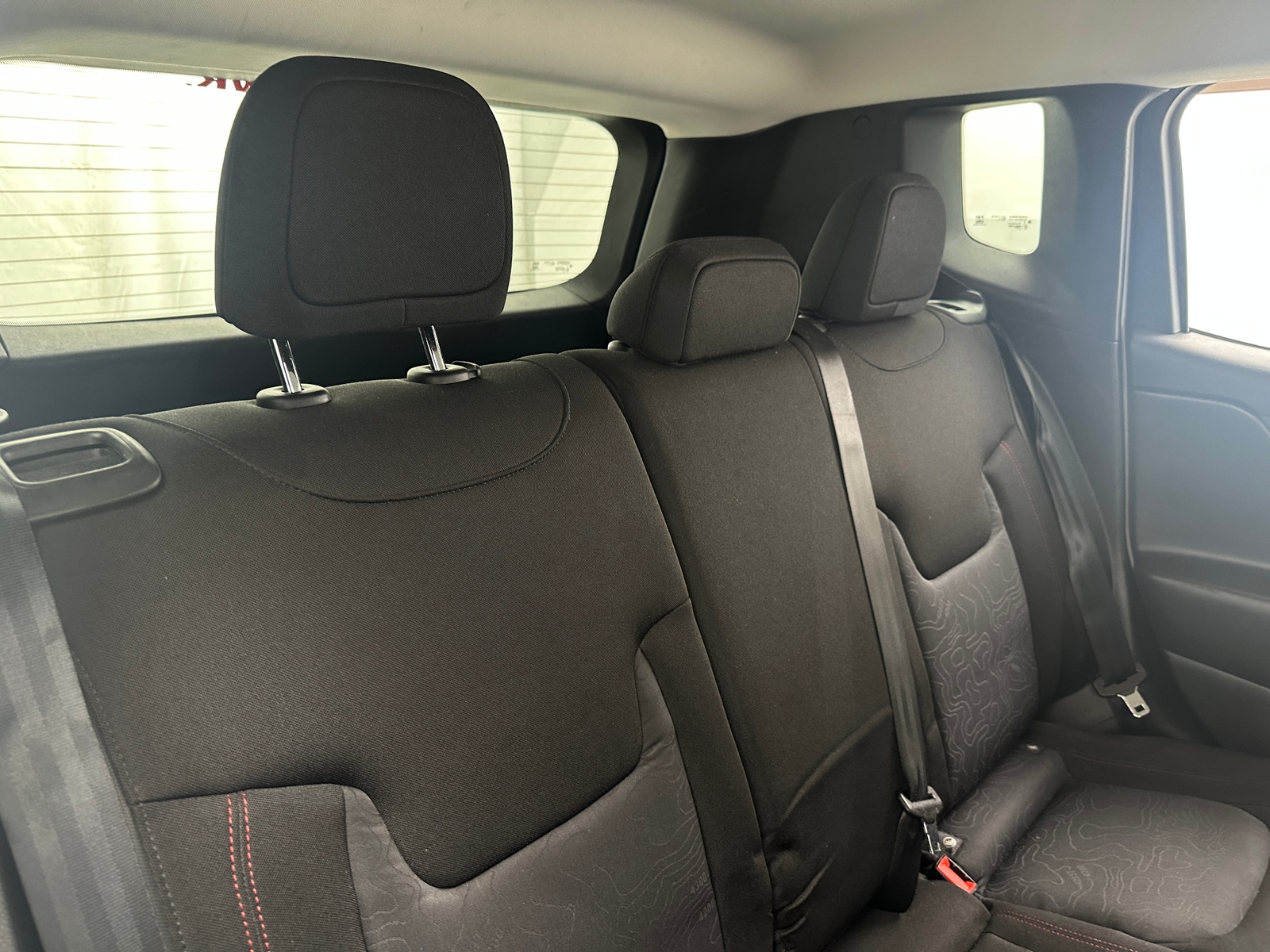 Thumbnail: 2020 Jeep Renegade - 6