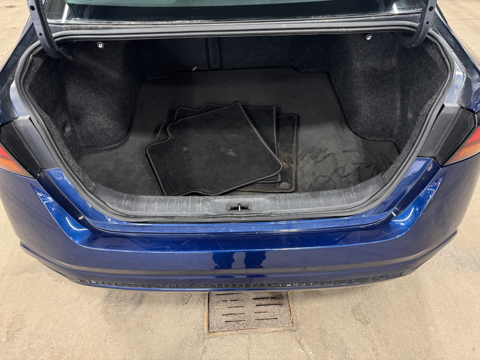 Thumbnail: 2019 Nissan Altima - 7