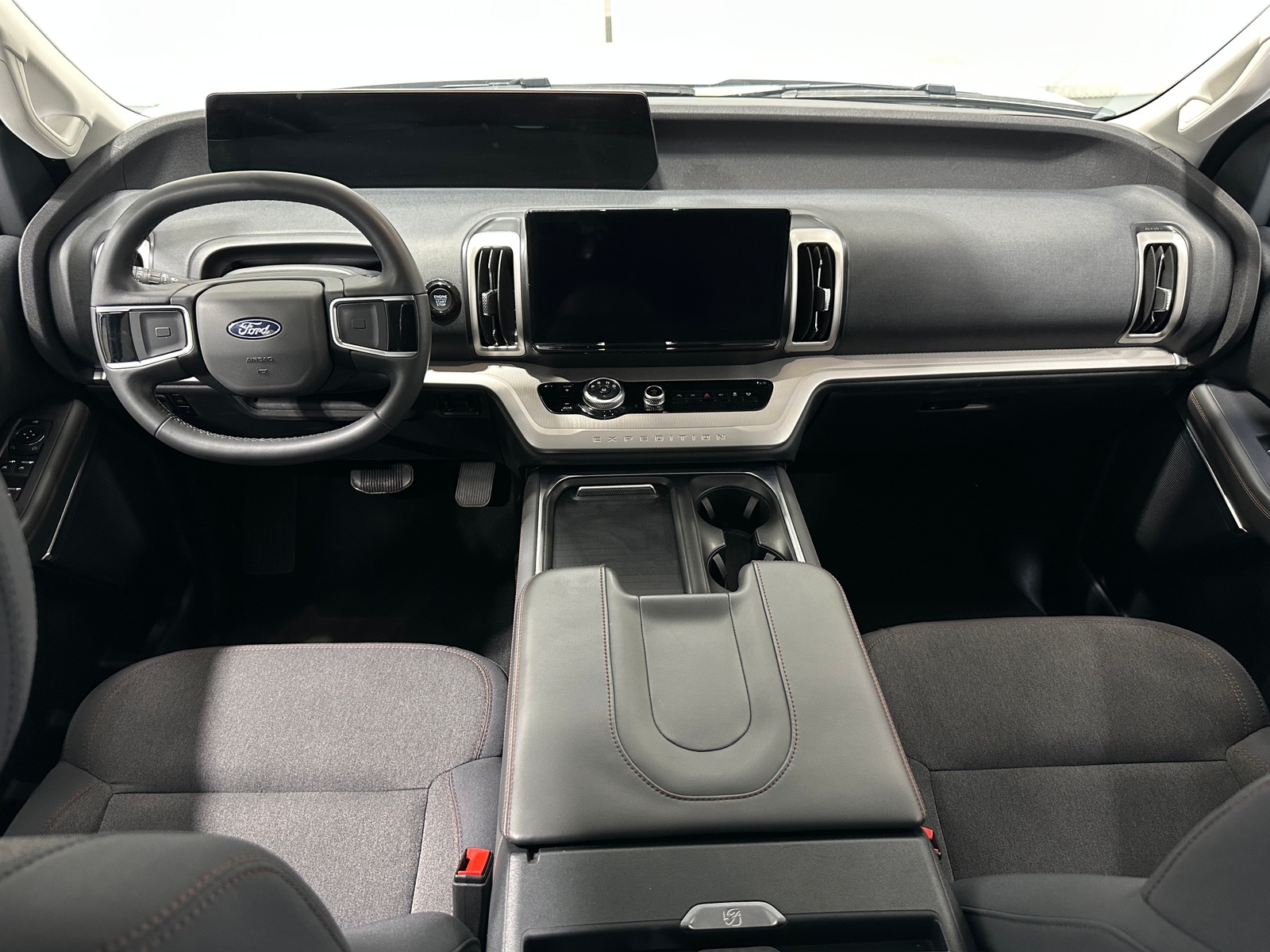 Thumbnail: 2025 Ford Expedition - 3