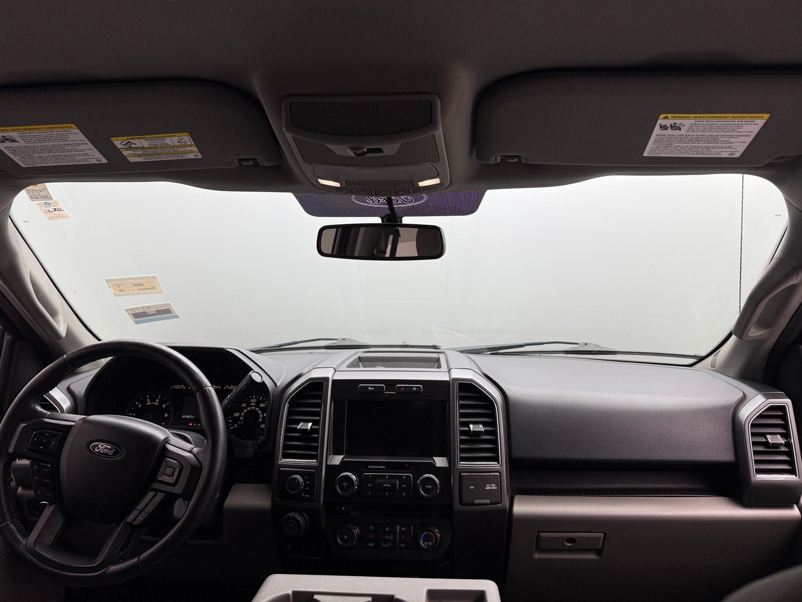 Thumbnail: 2017 Ford Econoline - 3