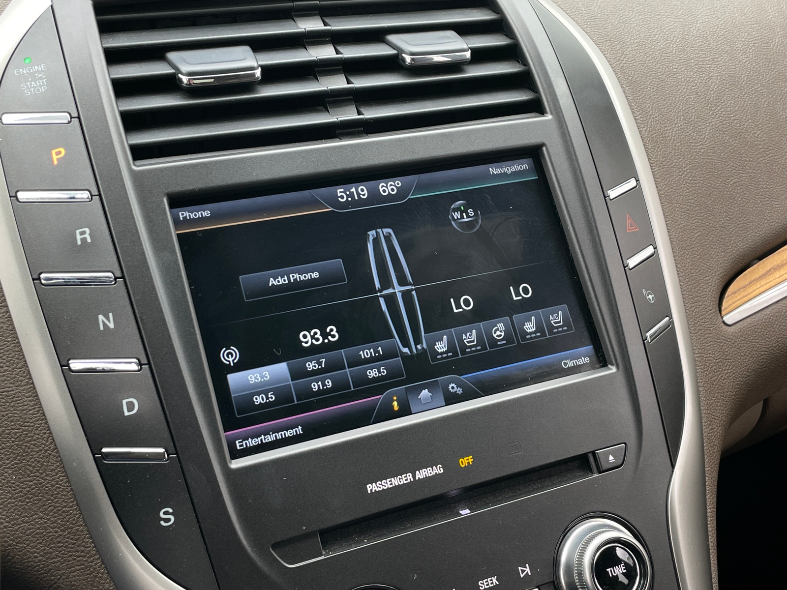 Thumbnail: 2015 Lincoln MKC - 3