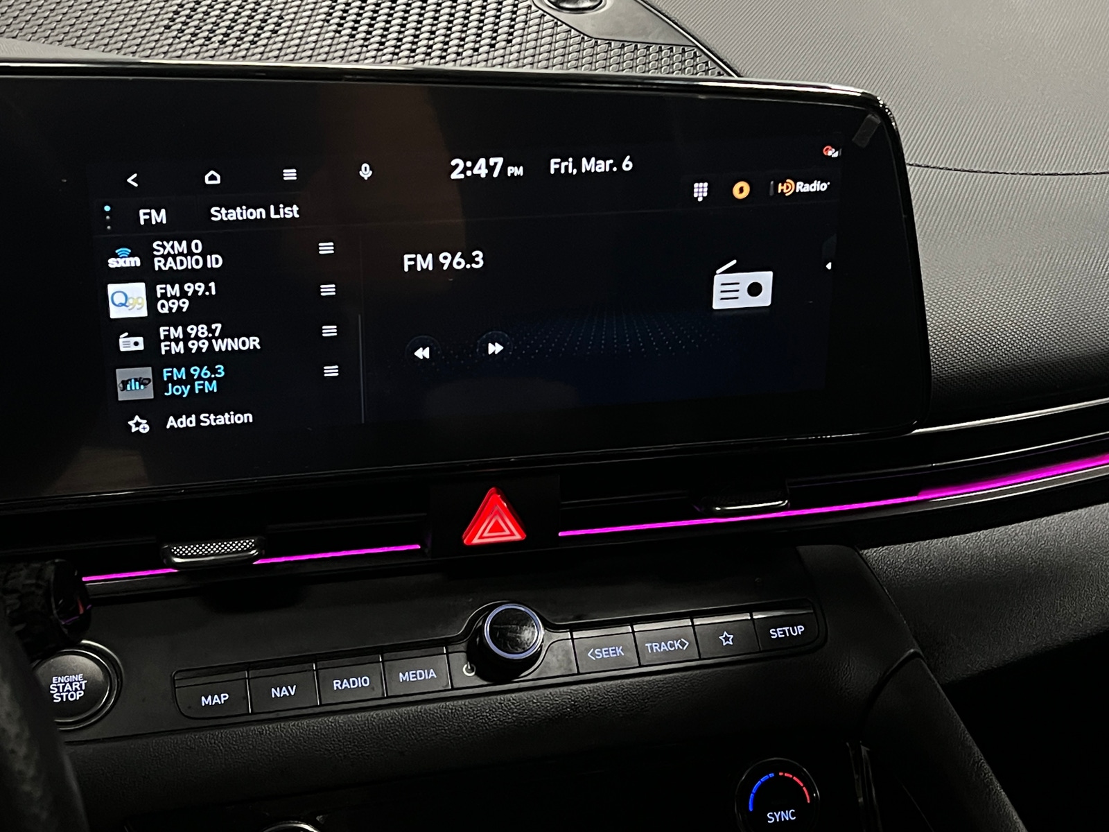 Thumbnail: 2023 Hyundai Elantra - 3