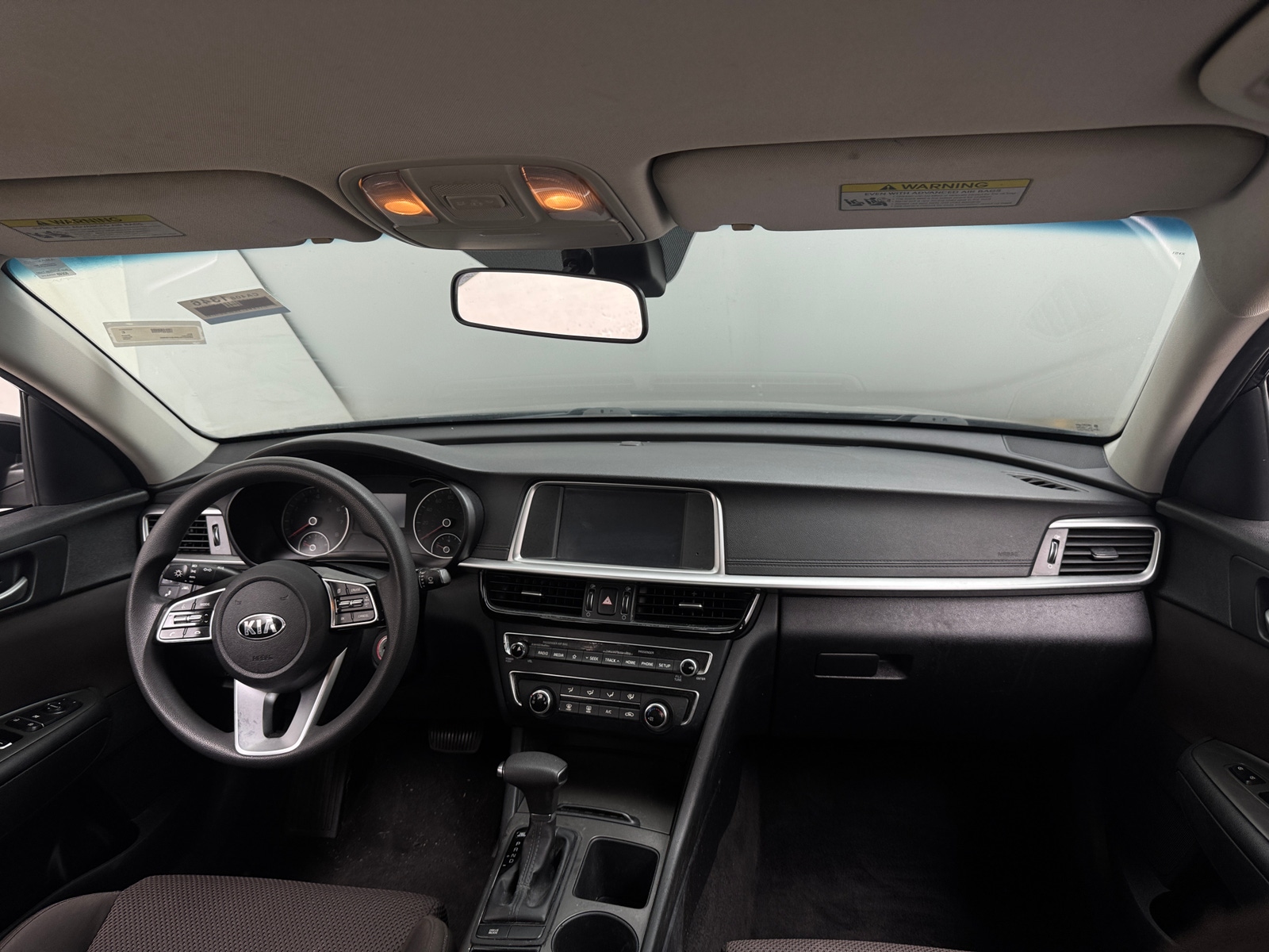 Thumbnail: 2020 Kia Optima - 3