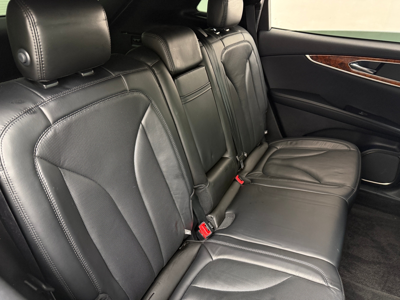 Thumbnail: 2020 Lincoln Nautilus - 5