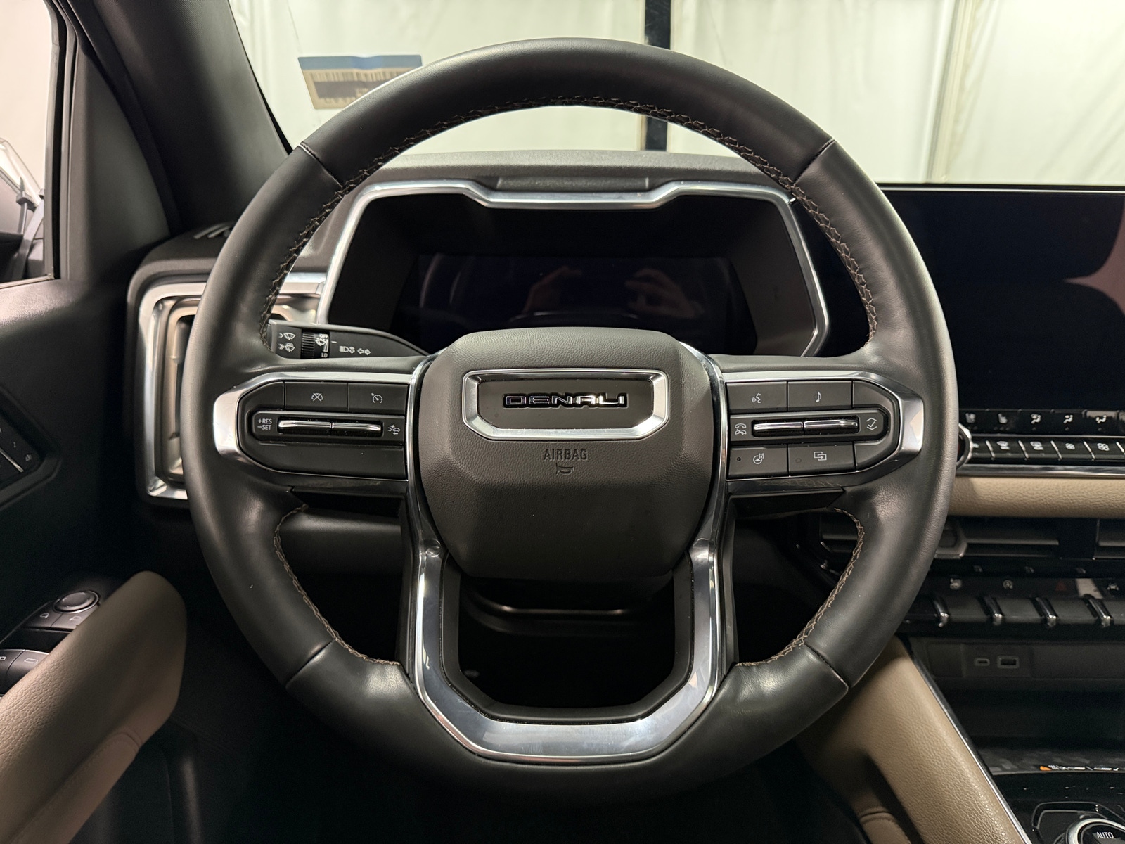 Thumbnail: 2023 GMC Canyon - 4