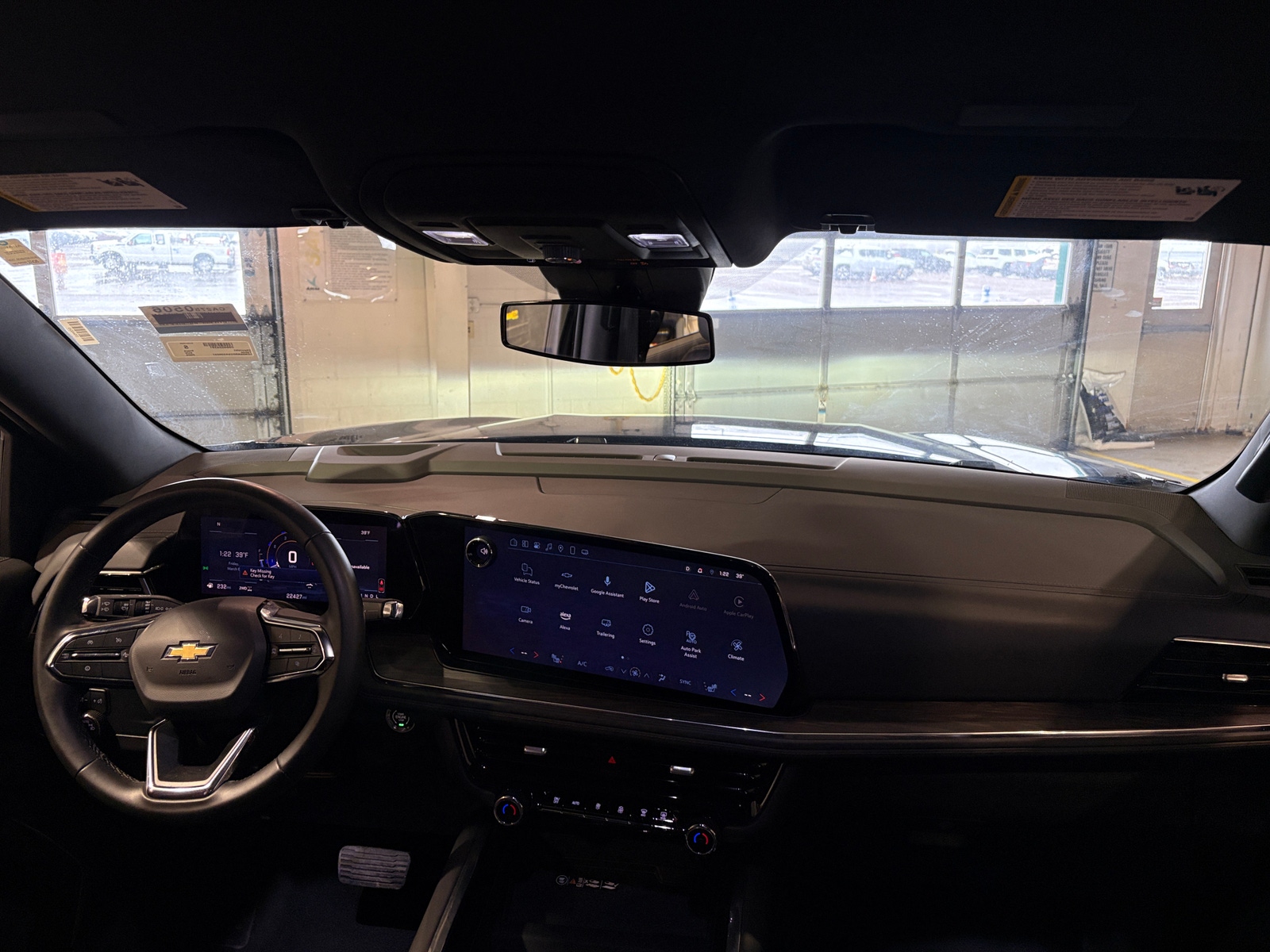 Thumbnail: 2025 Chevrolet Tahoe - 2