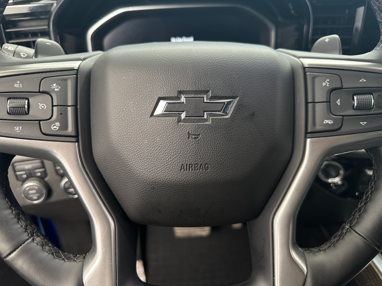 Thumbnail: 2025 Chevrolet Silverado 1500 - 5