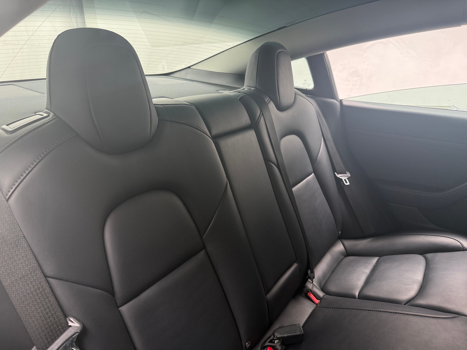 Thumbnail: 2022 Tesla Model 3 - 5